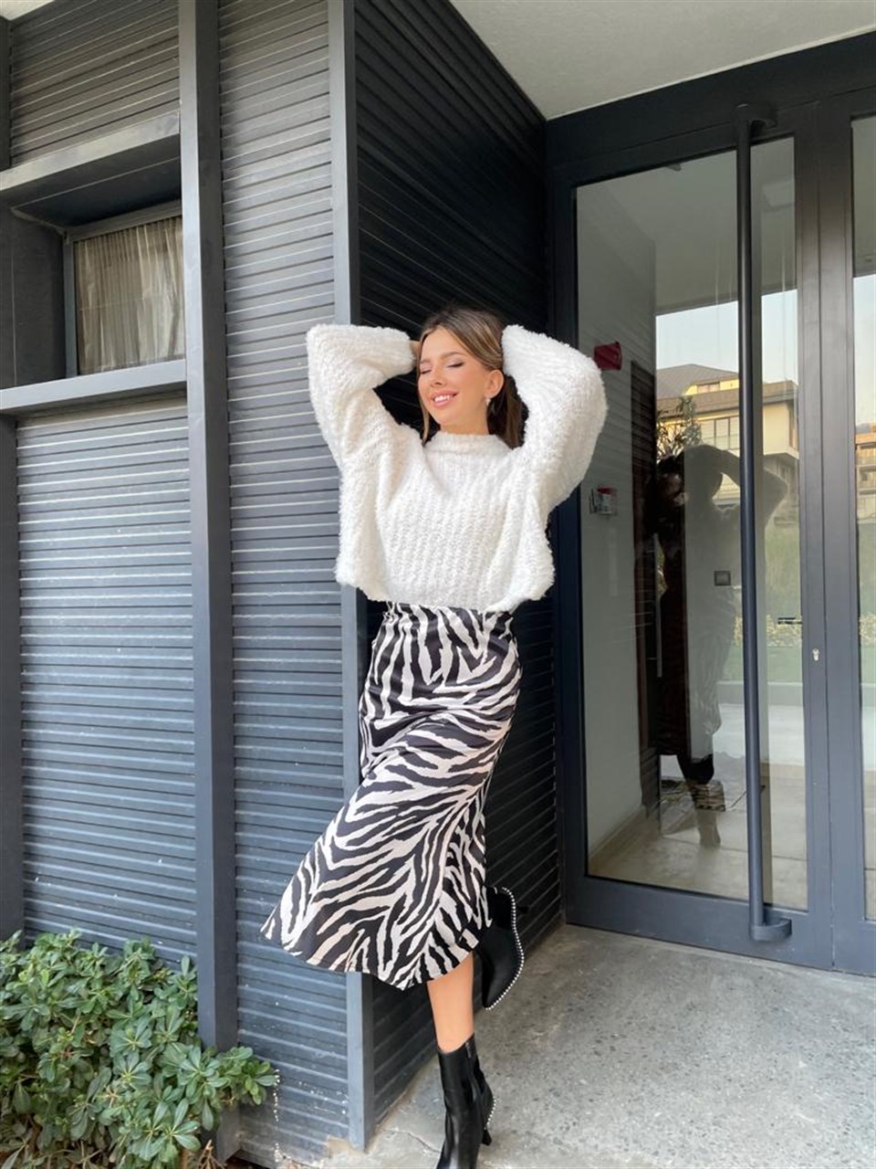 Saten Zebra Etek 3986