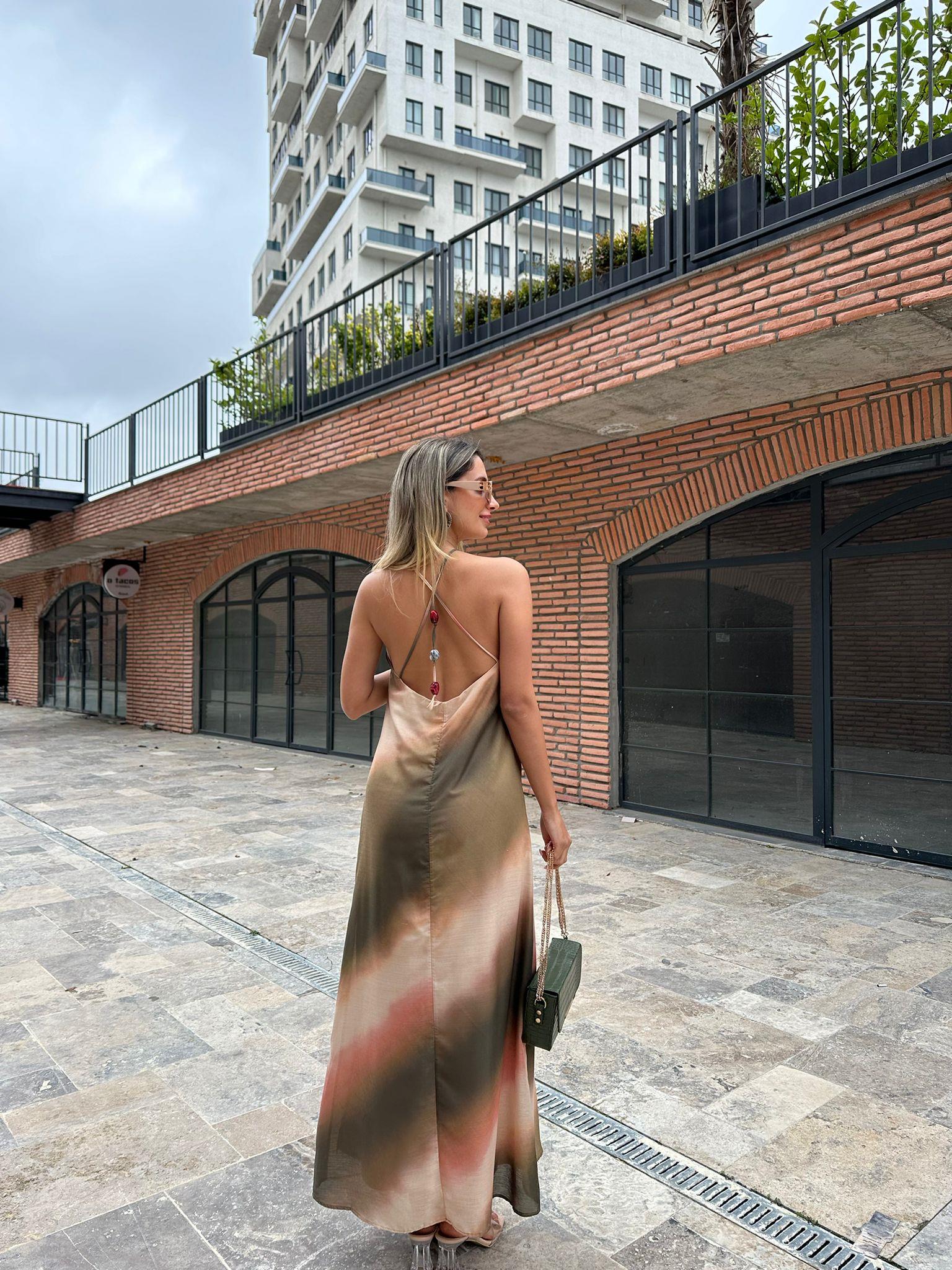 Sırtı Boncuk Dekolteli Marka Model İpeksi Elbise 07062133
