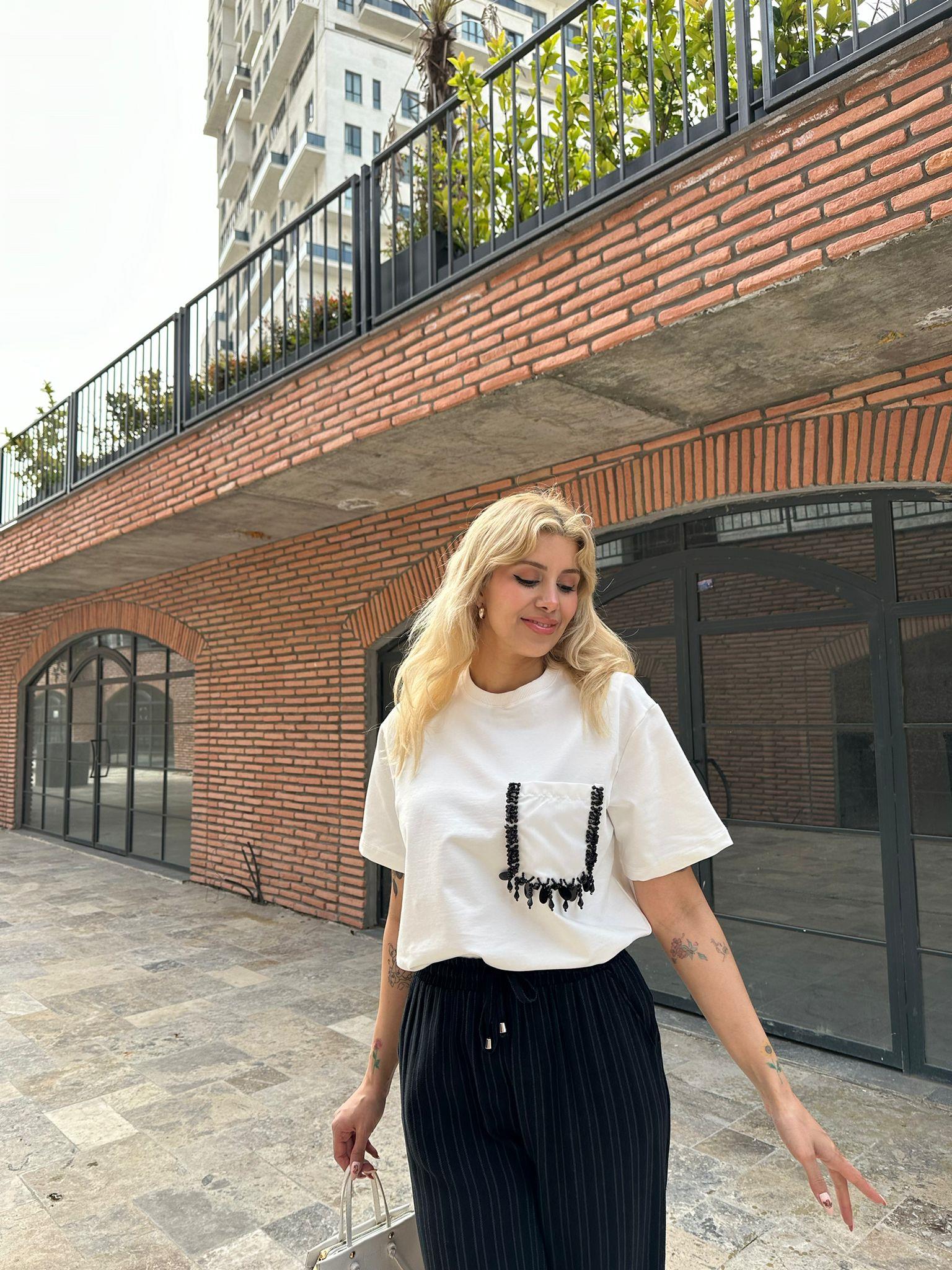 Siyah Boncuklu Beyaz Basic Tshrt 0706269