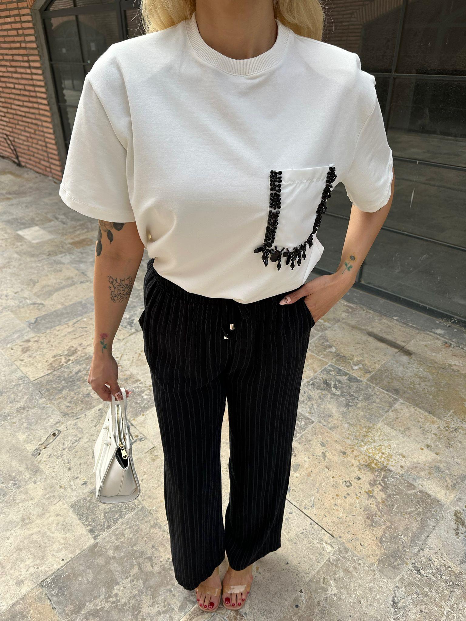 Siyah Boncuklu Beyaz Basic Tshrt 0706269