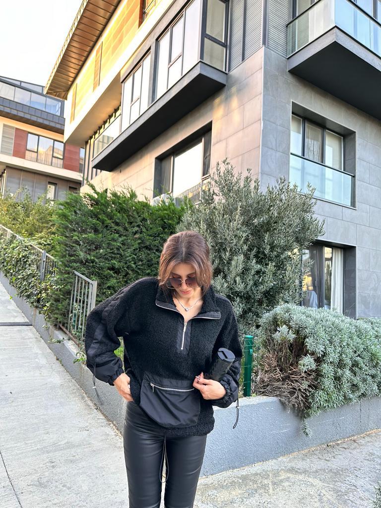 Siyah Kanguru Cep Kuzu Sweat 1707476