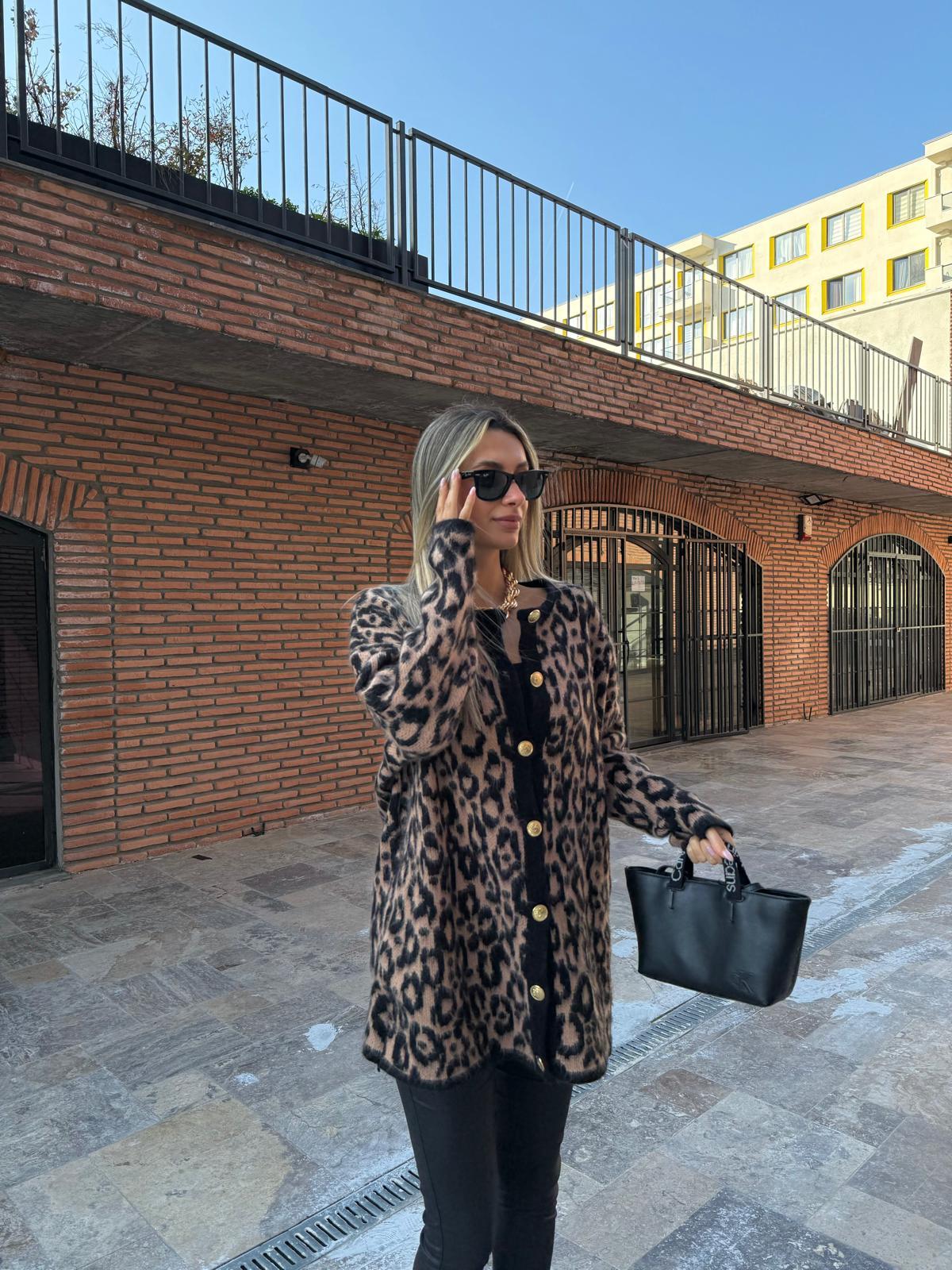 Siyah Şeritli Uzun Leopar Hırka hrk2044rvd