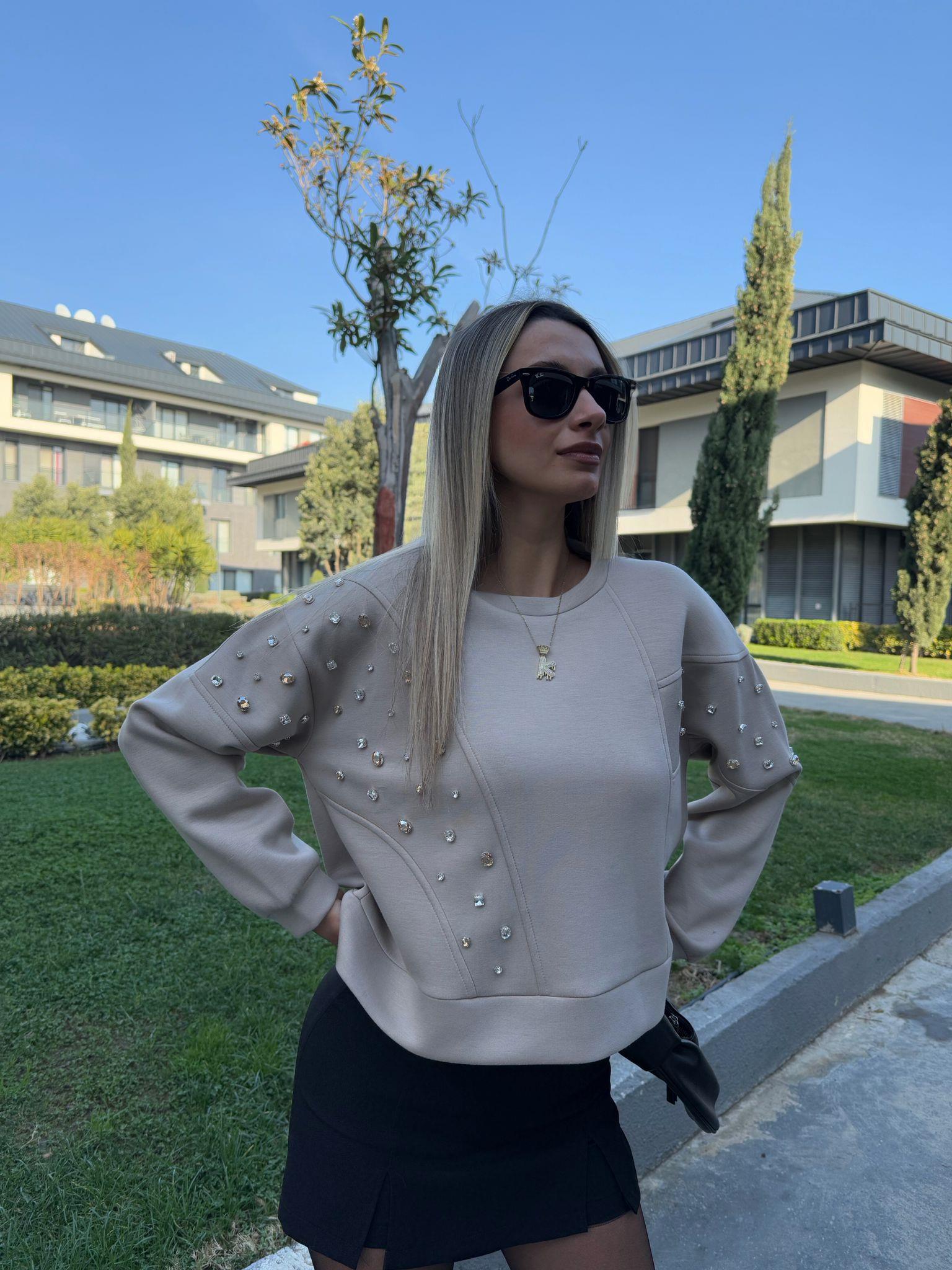 Swarowski İşleme Bej Sweat swt2077sist