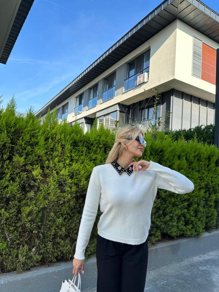 Taş işleme Gömlek Yaka Beyaz Triko 1707561