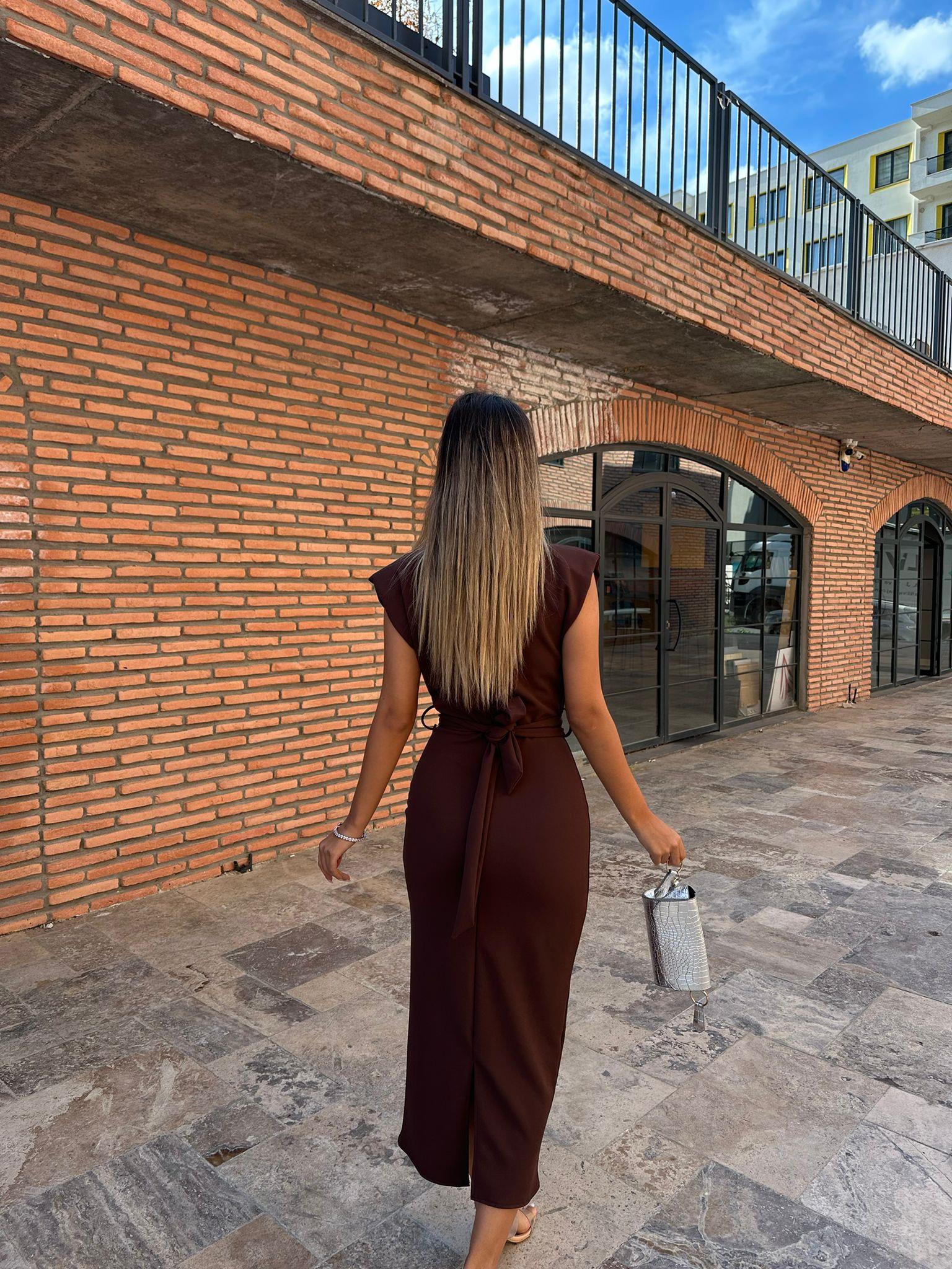 Taşlı Çiçek Kuşaklı Kahverengi Crep Elbise 070621223