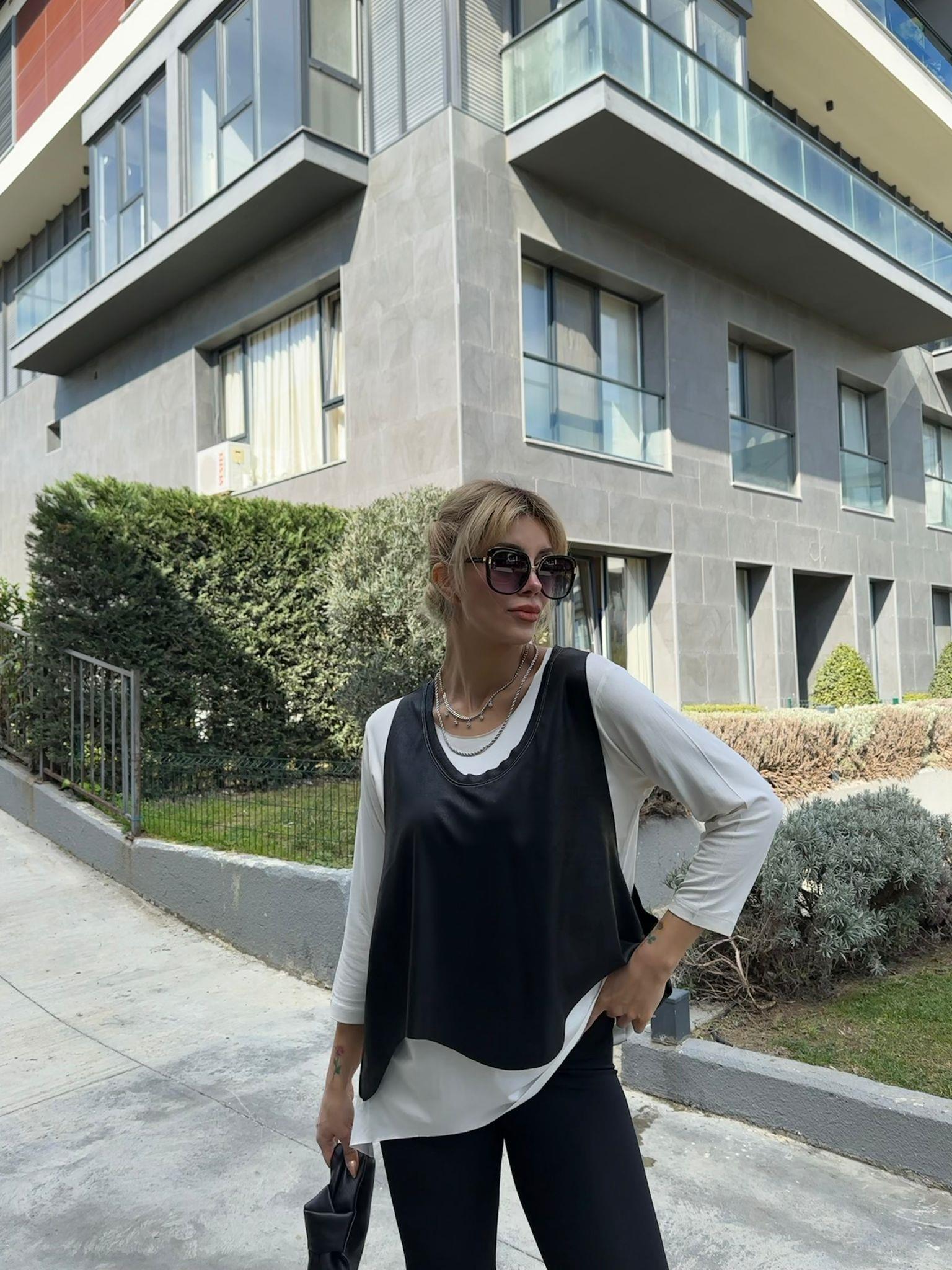 Tola Arkadan Fermuarlı Yelekli Beyaz Bluz  17501