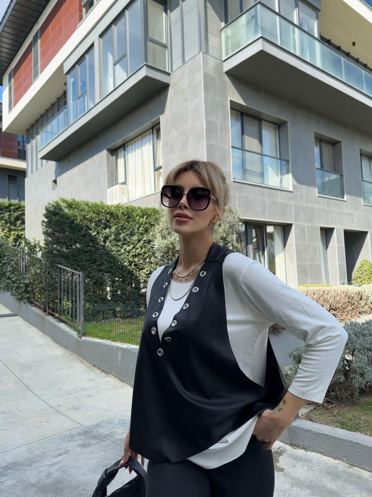 Tola Kuş Gözü Yelekli Beyaz Bluz  17501