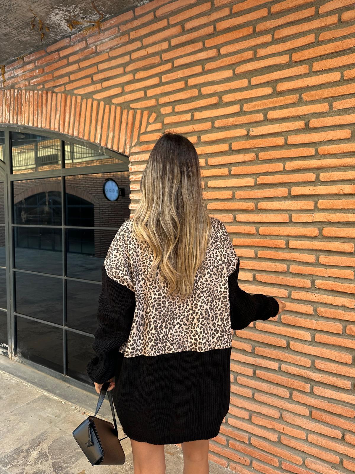 Trikomix Siyah Triko Üzeri Açık Kahve Leopar Desen Hırka hrk1016rvd