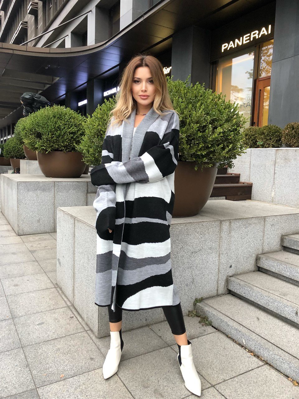 Uzun Soft Renkli Hırka