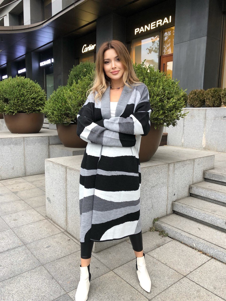 Uzun Soft Renkli Hırka