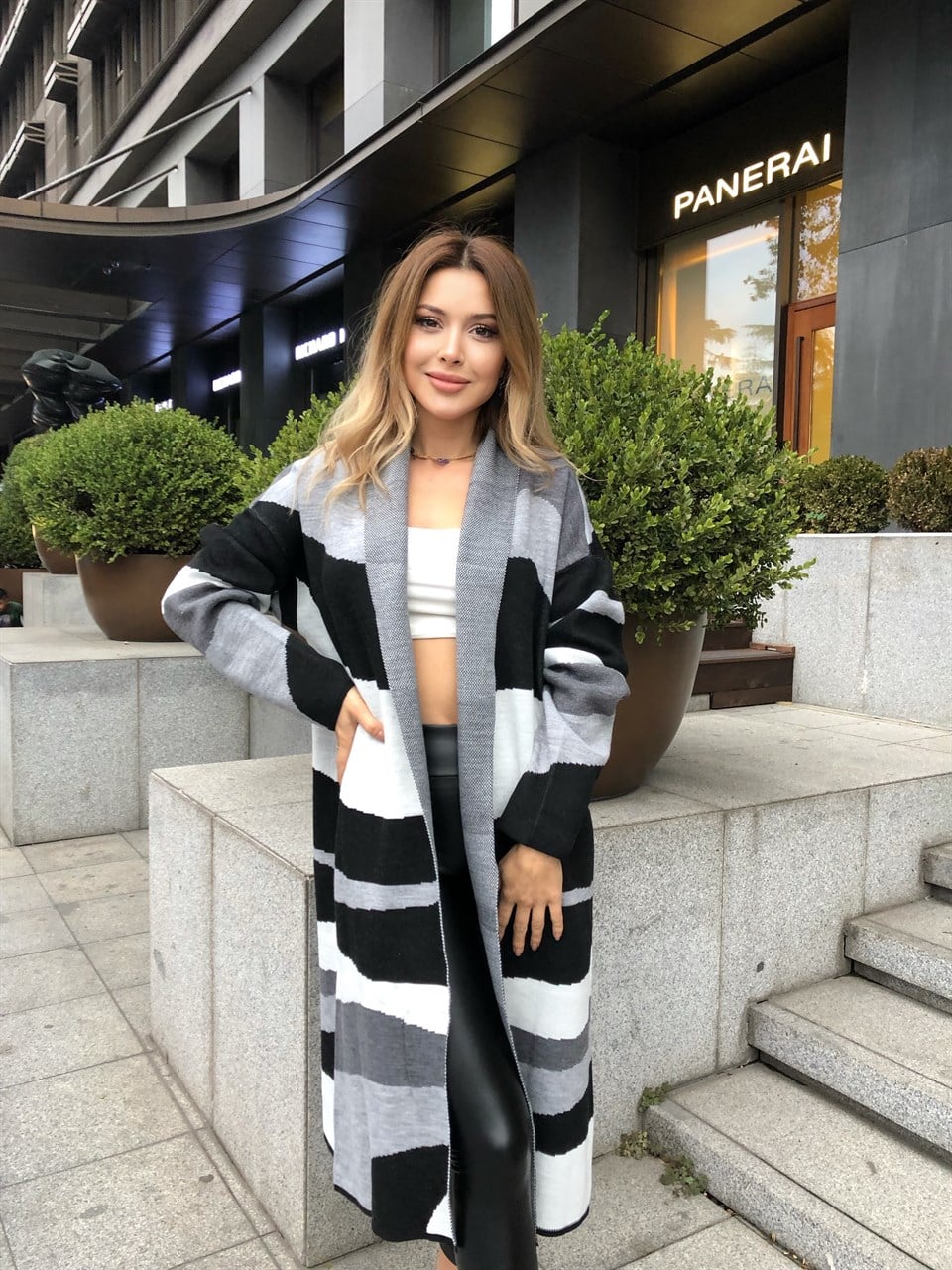 Uzun Soft Renkli Hırka