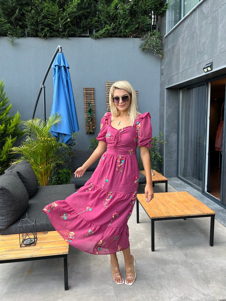 Vanessa Çiçekli Pembe Elbise