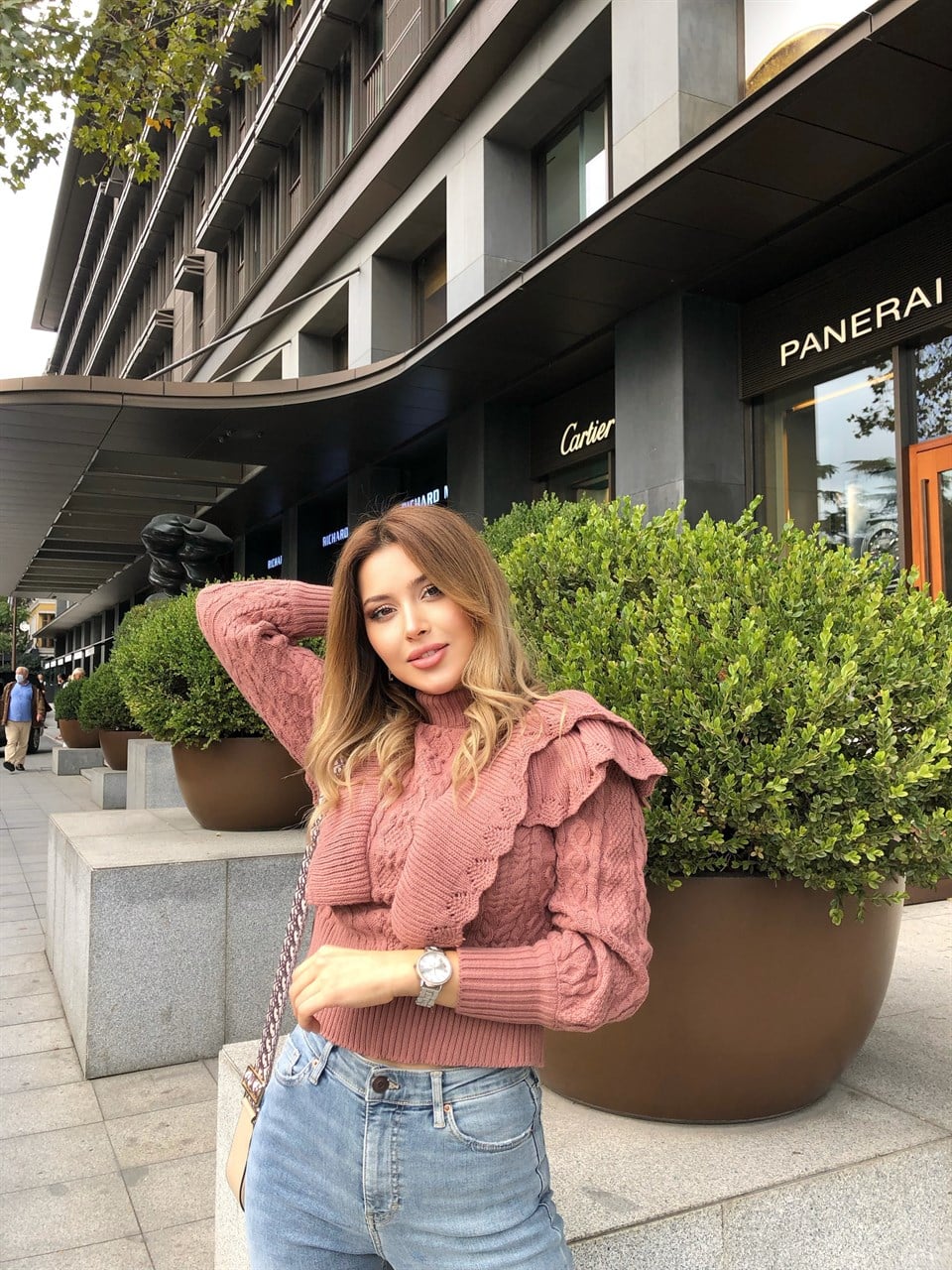 VOLANLI TRİKO GÜL KURUSU