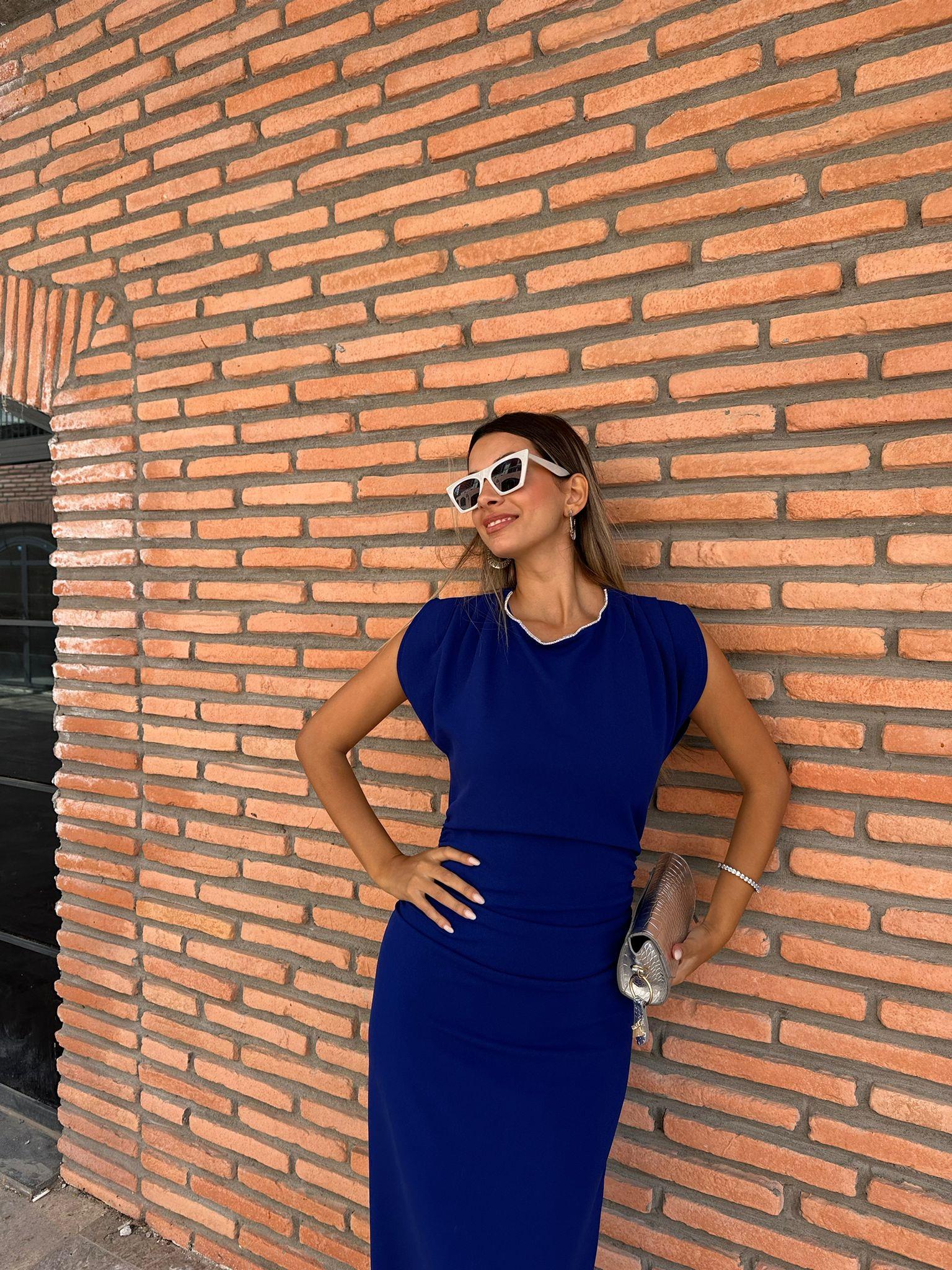 Yakası Sıralı Taşlı Crep Elbise Saks Mavisi 070621225