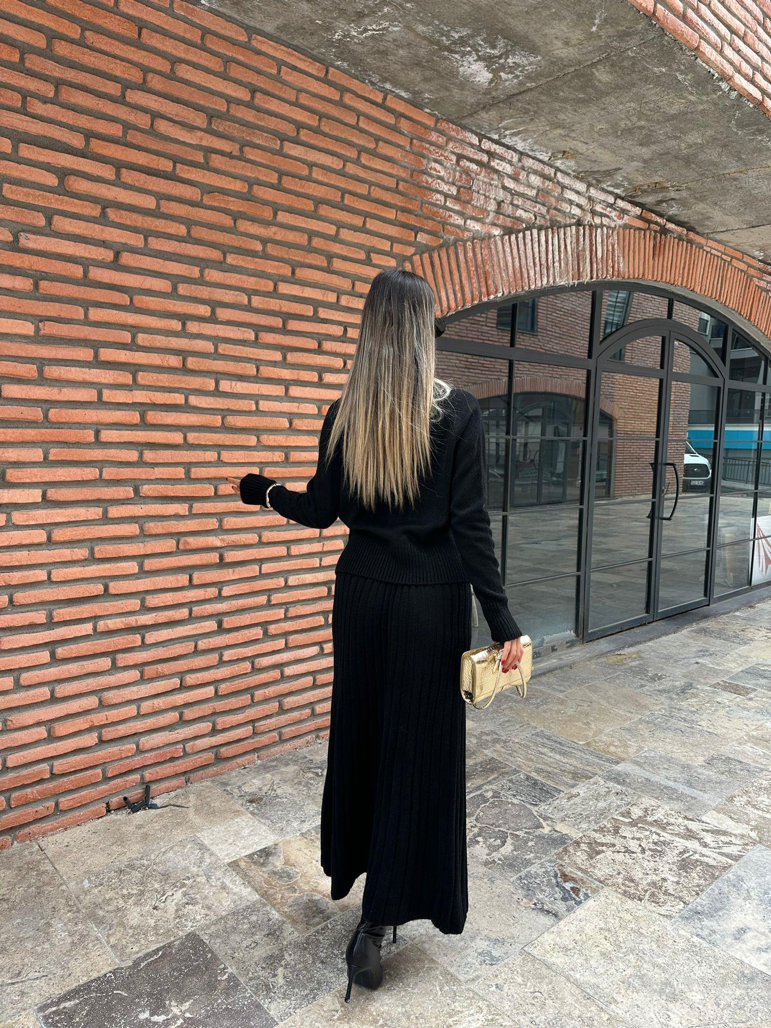 Yensia Hırkalı Yumoş Takım Siyah tkm1040myb