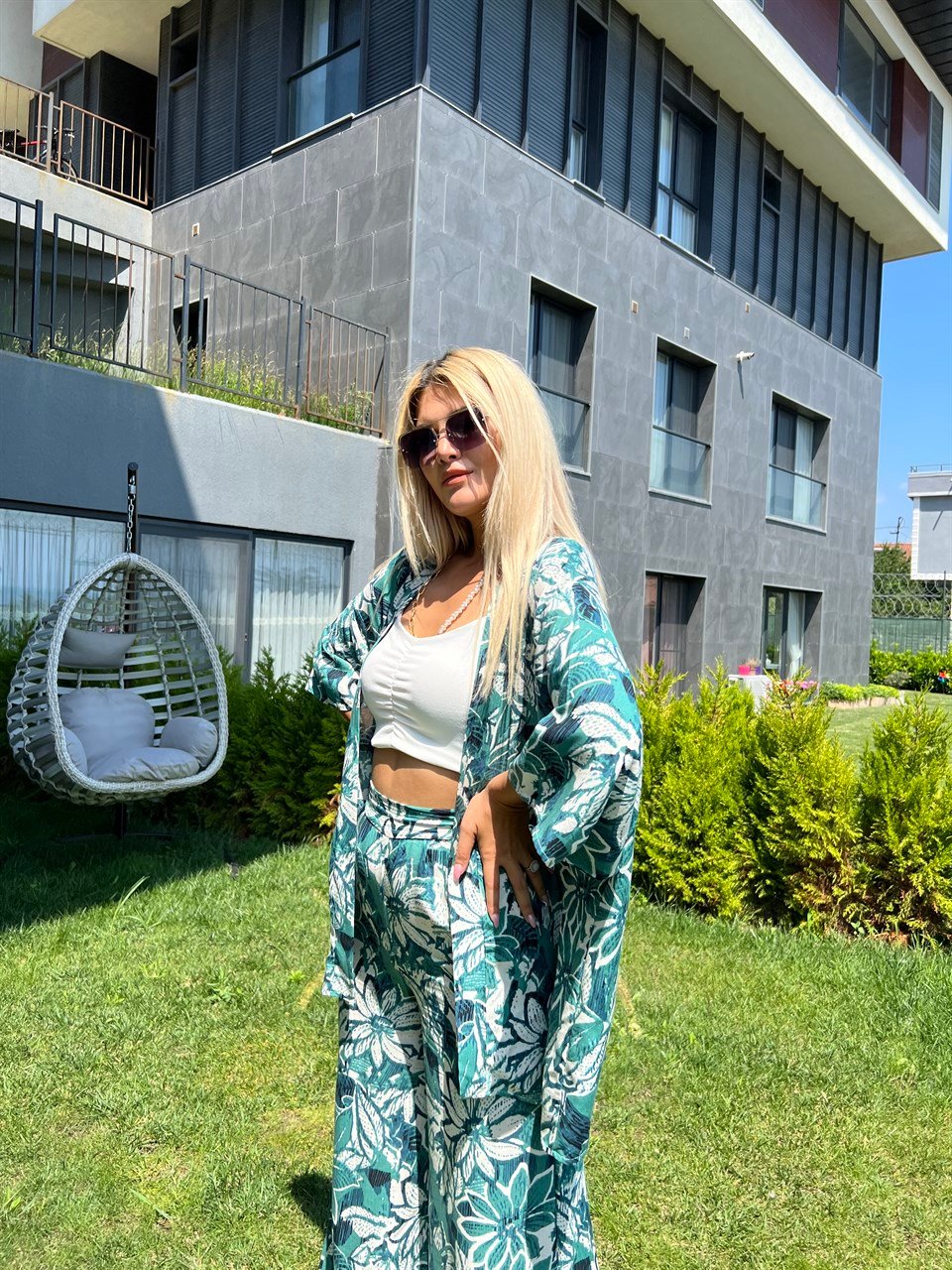 Yeşil Desenli Kimonolu Takım