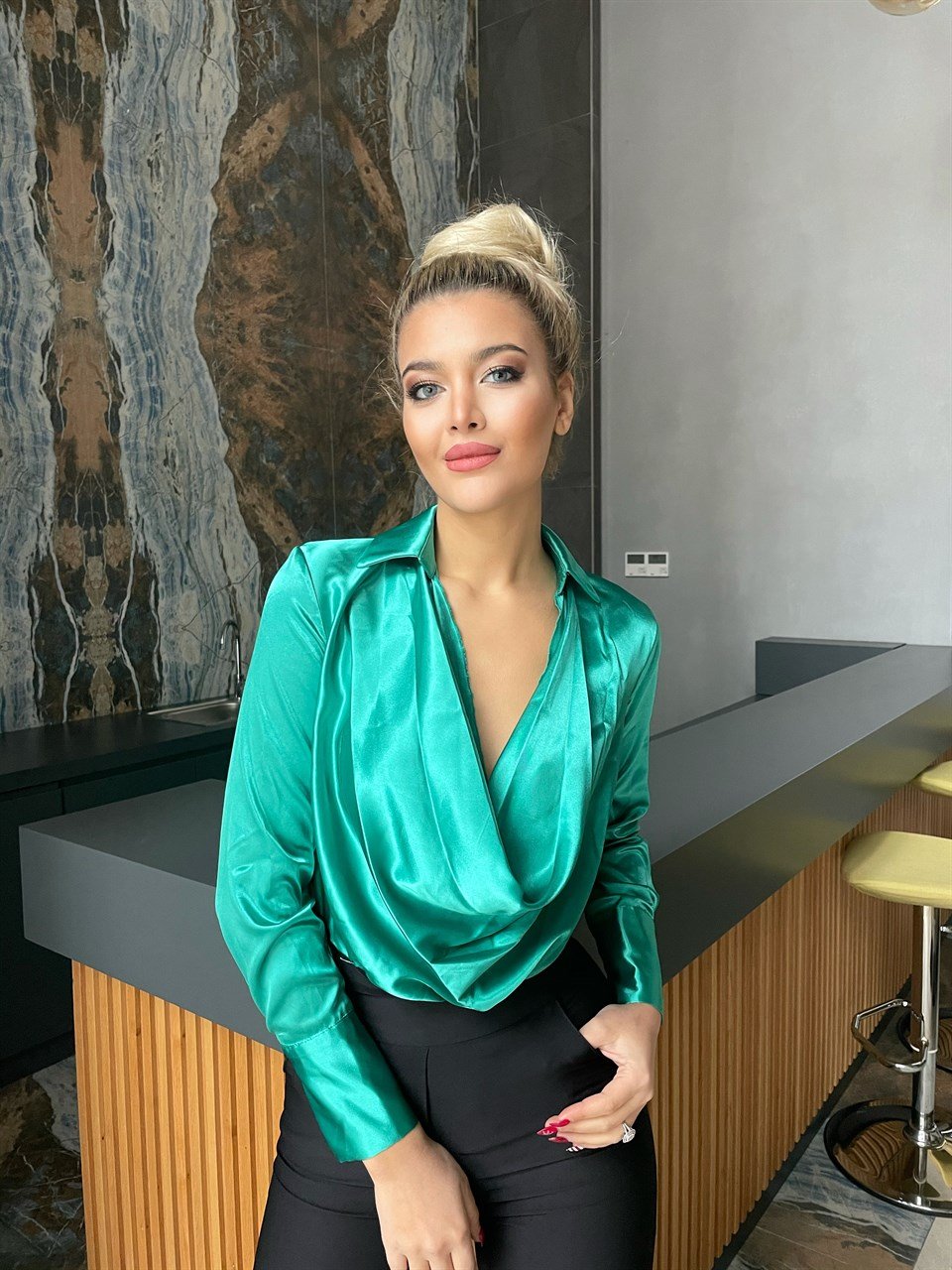 Yeşil Saten Bodysuit