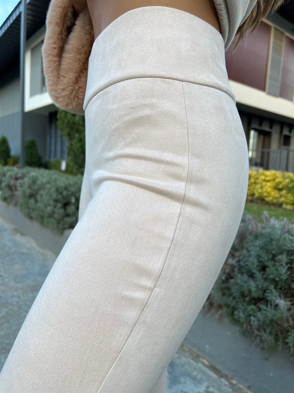 Yüksek Bel Taş Rengi Nubuk Tayt
