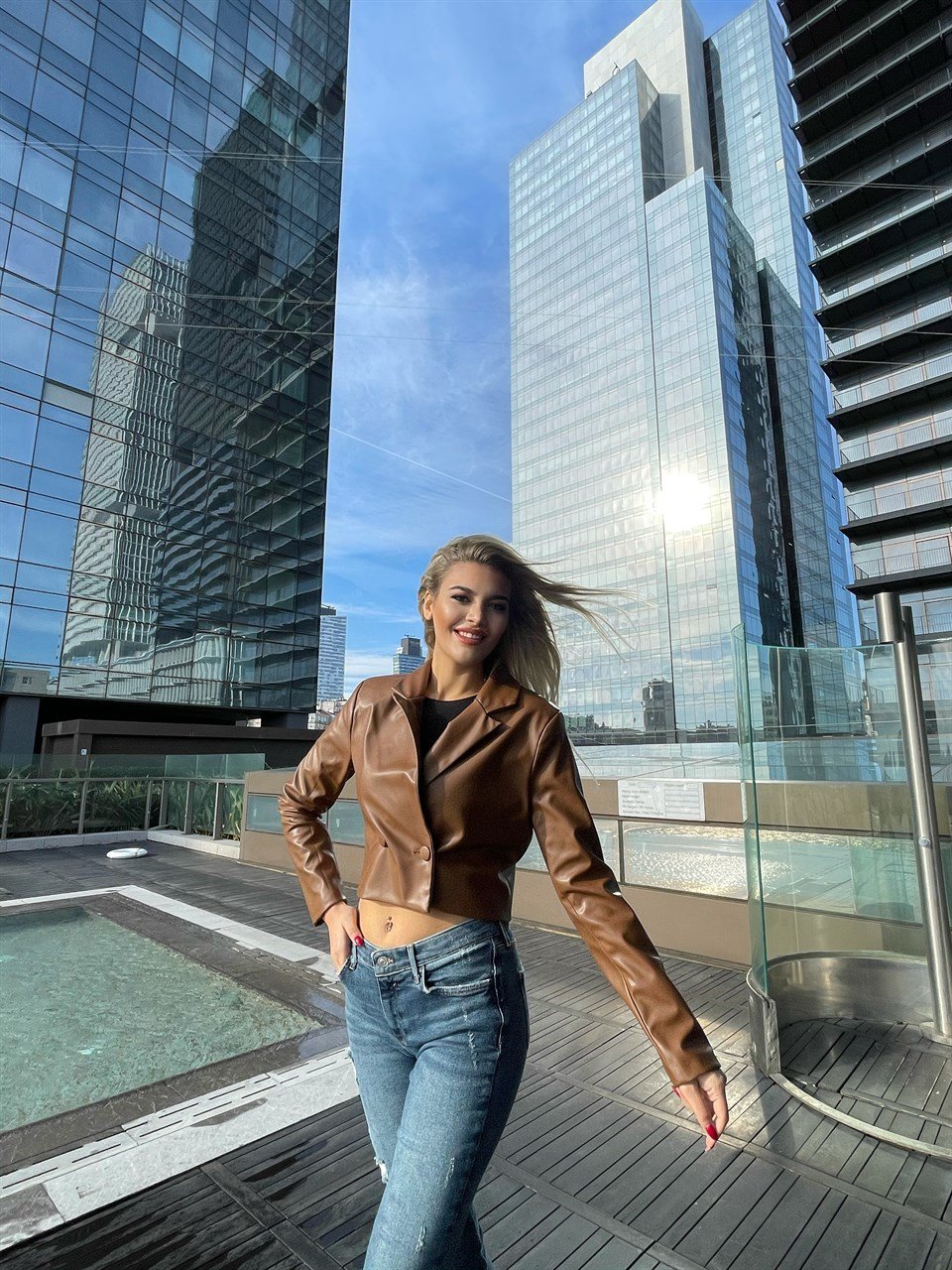 Zara Etiketli Kısa Taba Tek Düğme Deri Ceket 