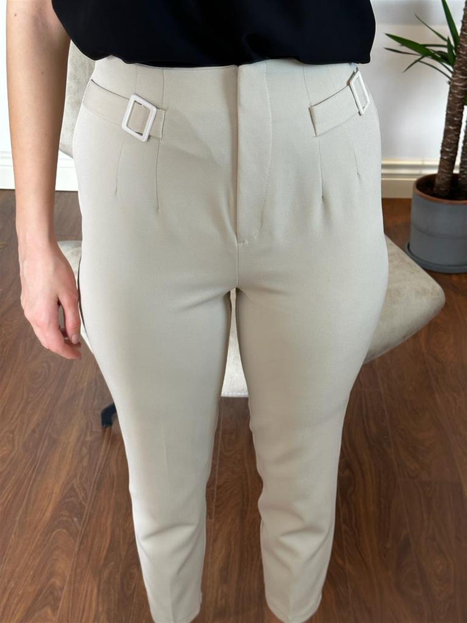 Z*ara Model Tokalı Krem Likralı Pantolon 230242