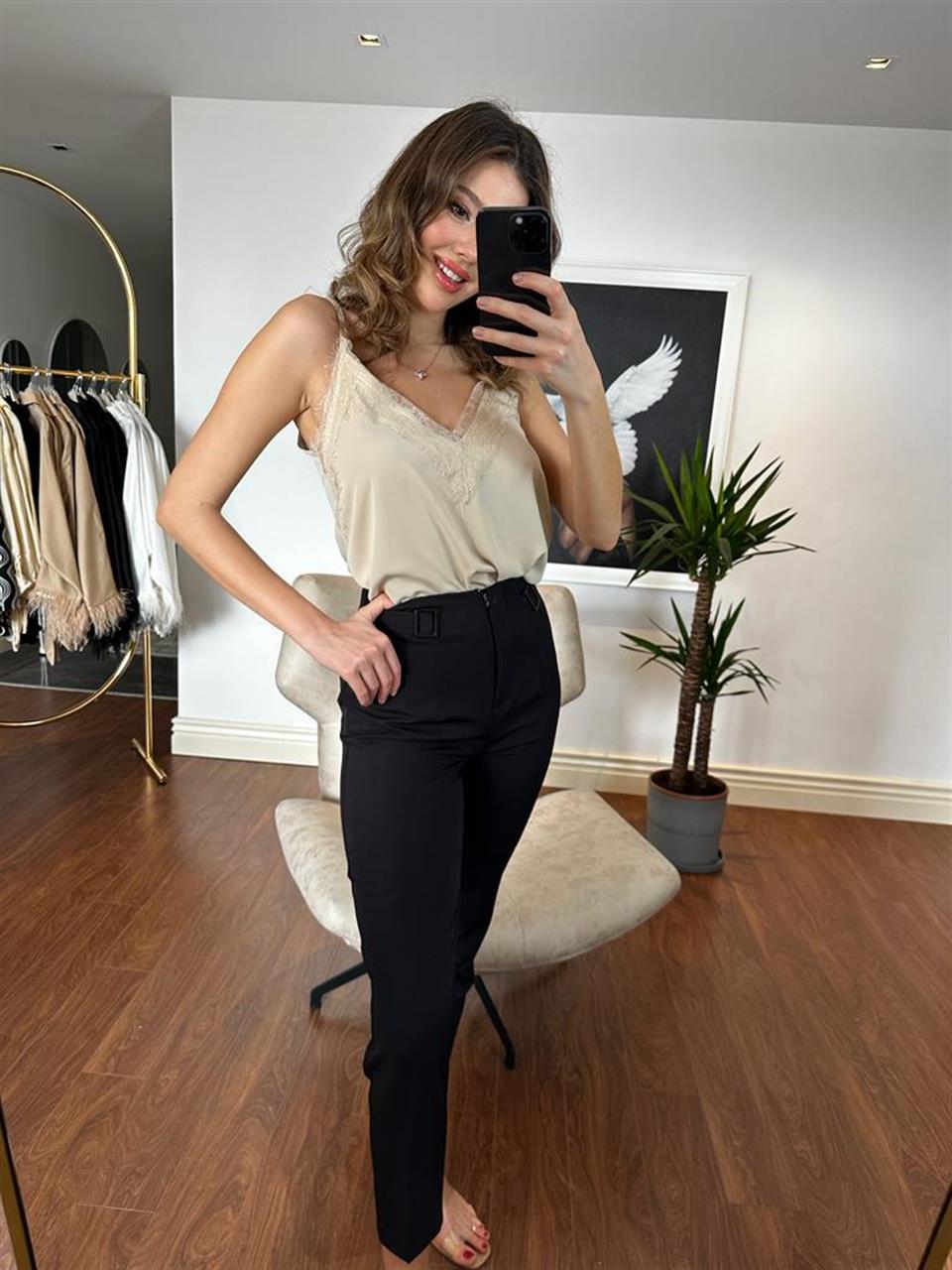 Z*ara Model Tokalı Siyah Likralı Pantolon 230242