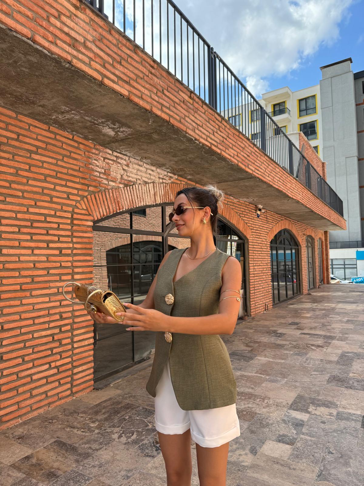 Zarina Gold Aksesuar Düğmeli Keten Yeşil Yelek 070621163