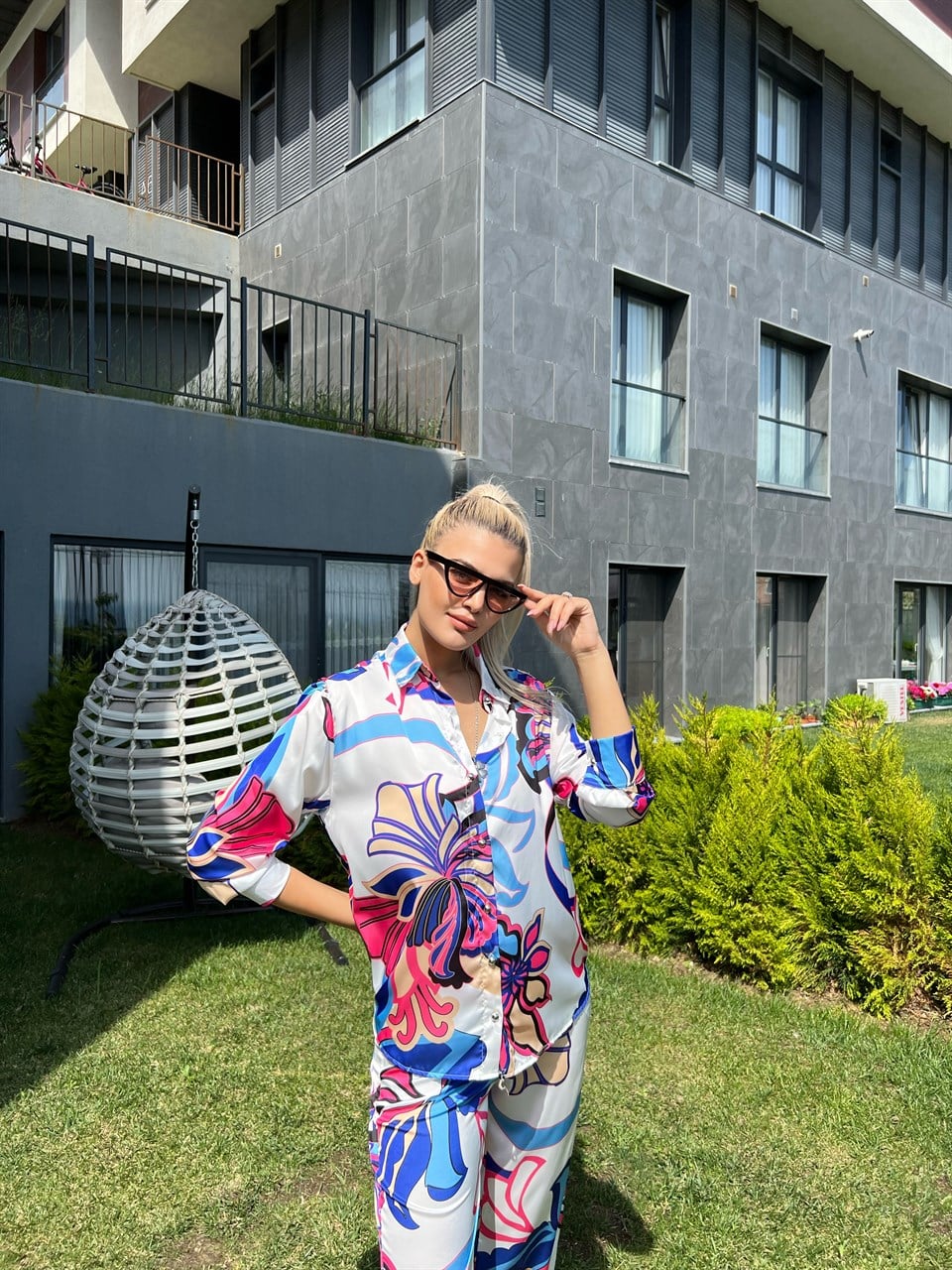 Z*ra Model Saten Baskılı Krem Takım