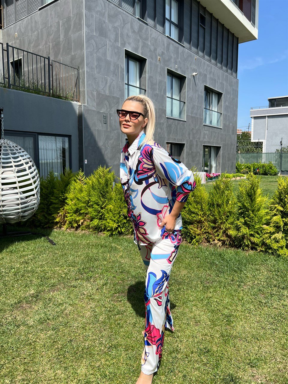 Z*ra Model Saten Baskılı Krem Takım
