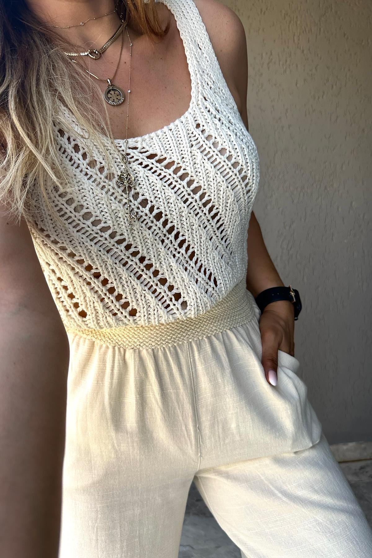 Askılı Triko Crop Krem