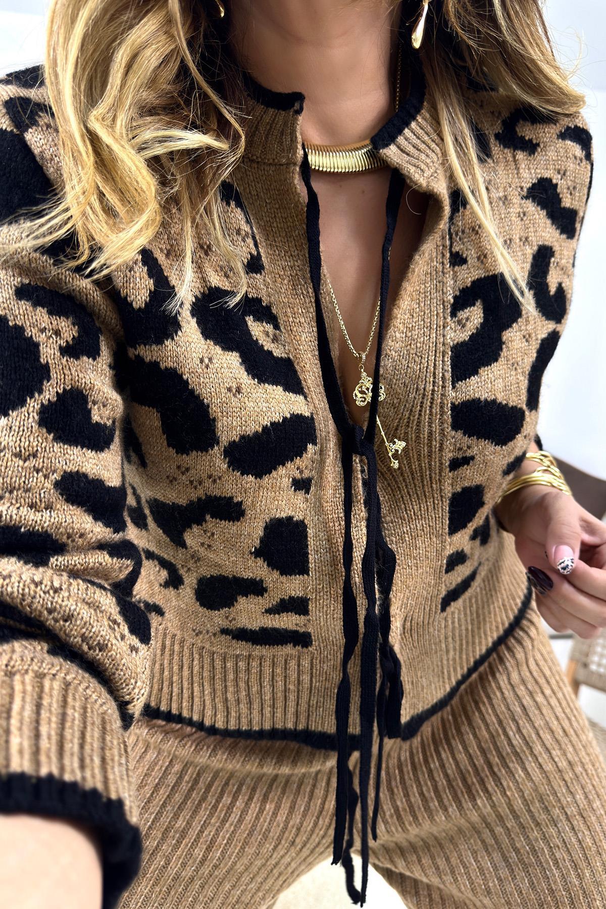 Bağçıklı Pantalonlu Triko Takım Leopar
