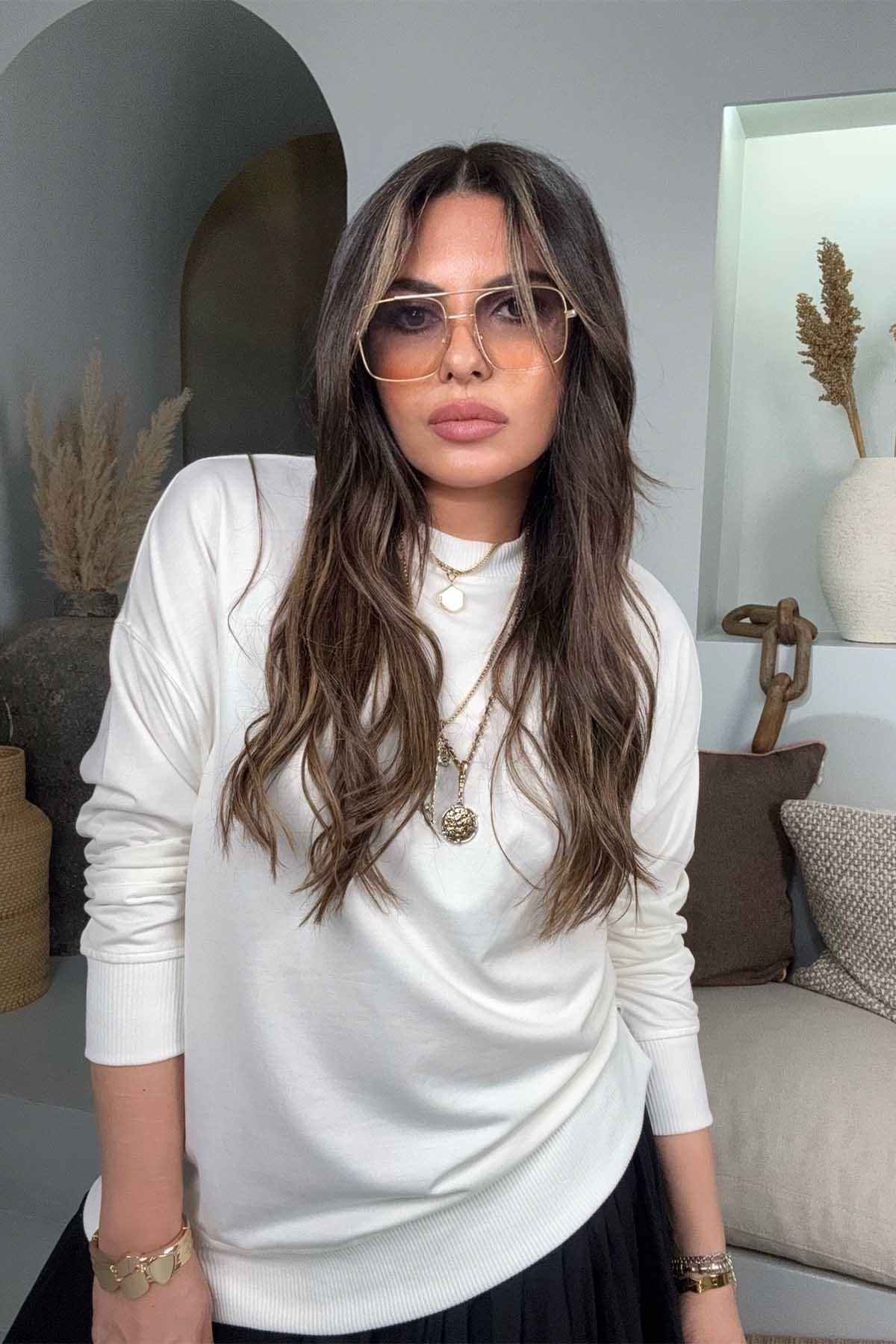Basic Mini Yan Yırtmaçlı Sweatshirt Ekru