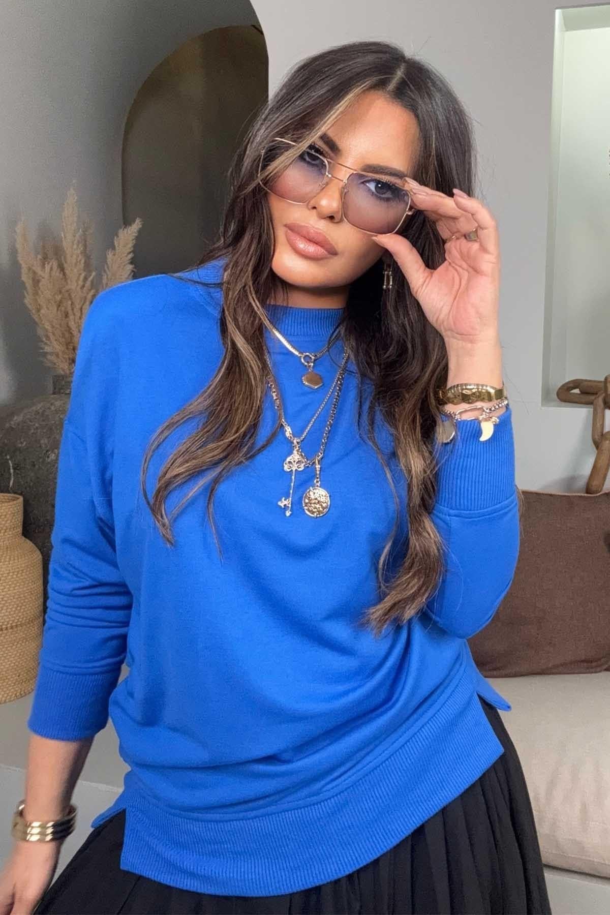 Basic Mini Yan Yırtmaçlı Sweatshirt Saks