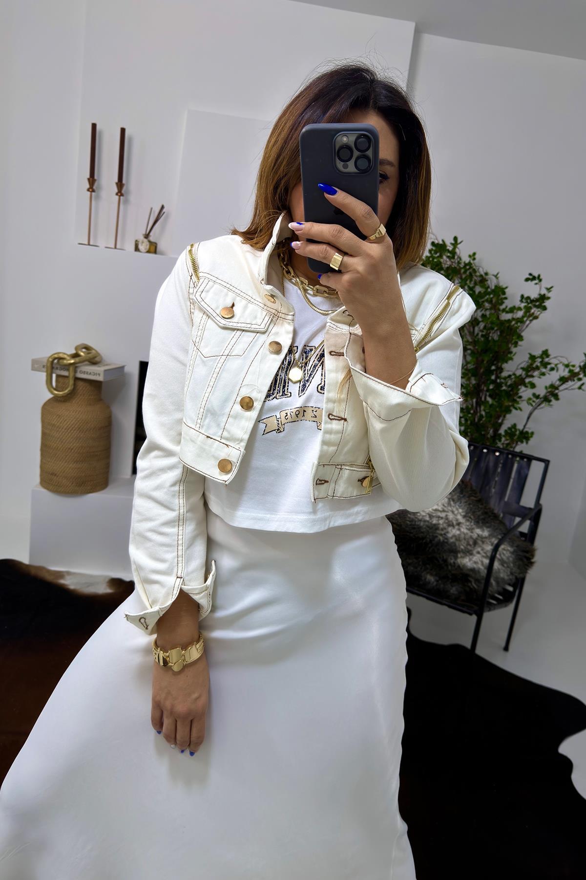 Be İcon Vatkalı Crop Tshirt Ekru