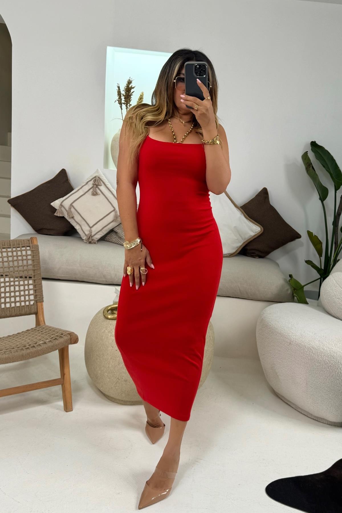 Berş Marka Model Basic Askılı Elbise Kırmızı