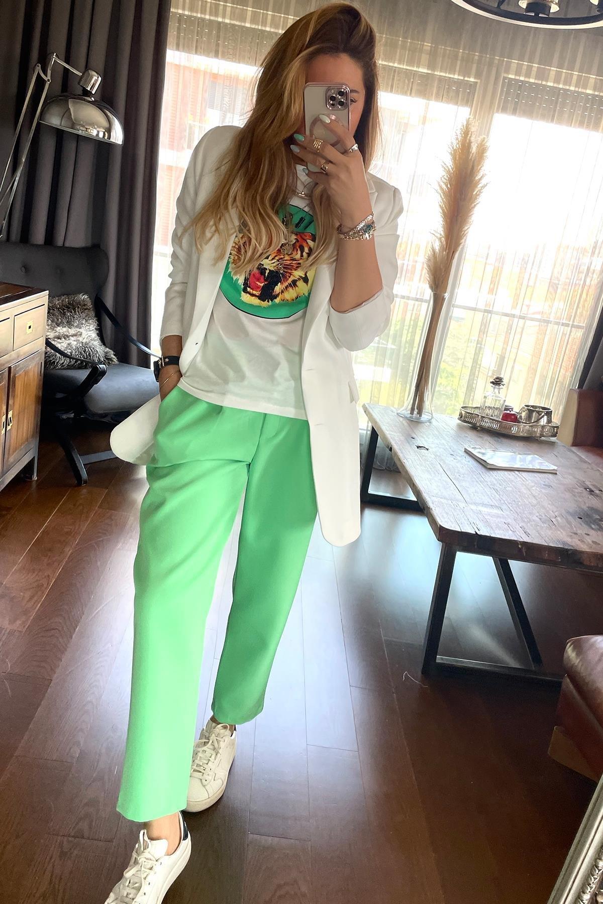 Boncuklu Kaplan Desen Tshirt Ekru