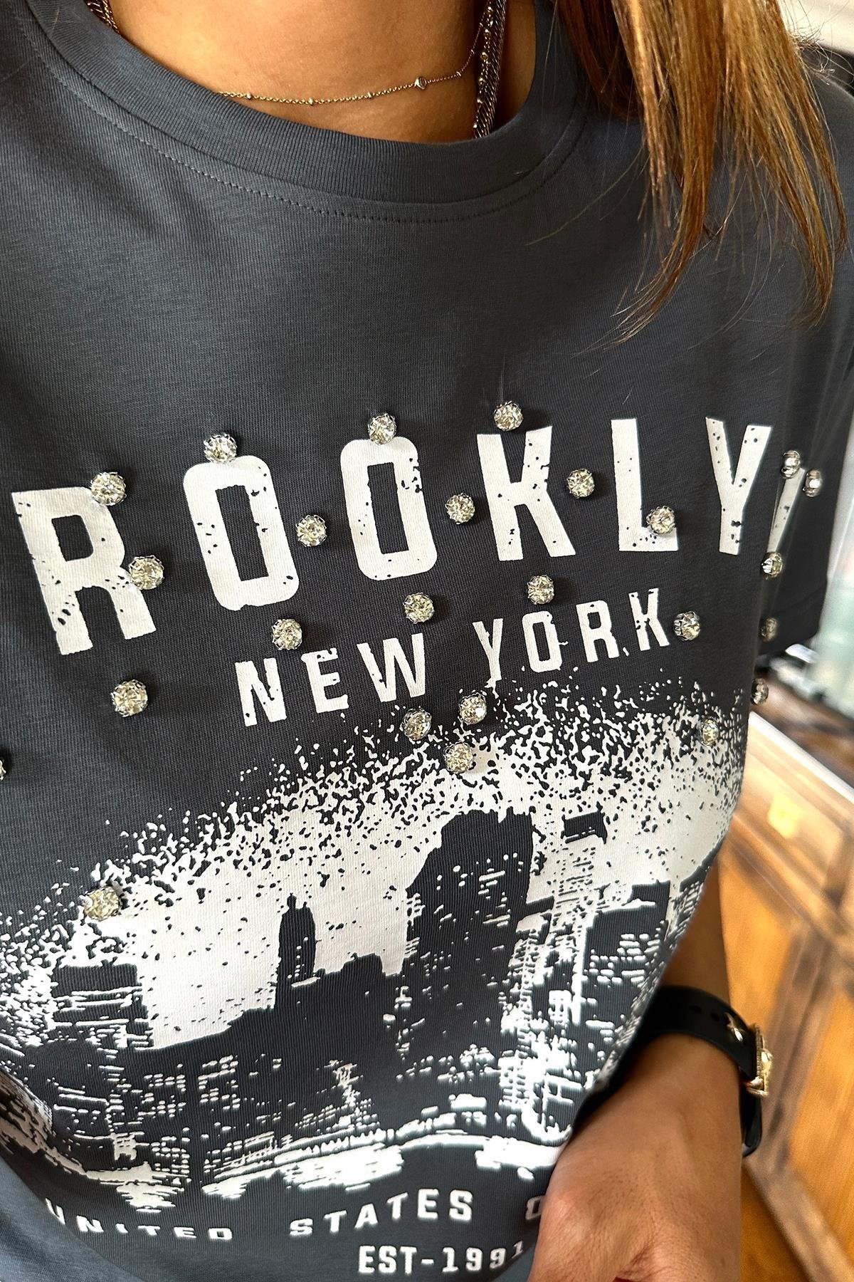 Brooklyn Taşlı Tshirt Gri