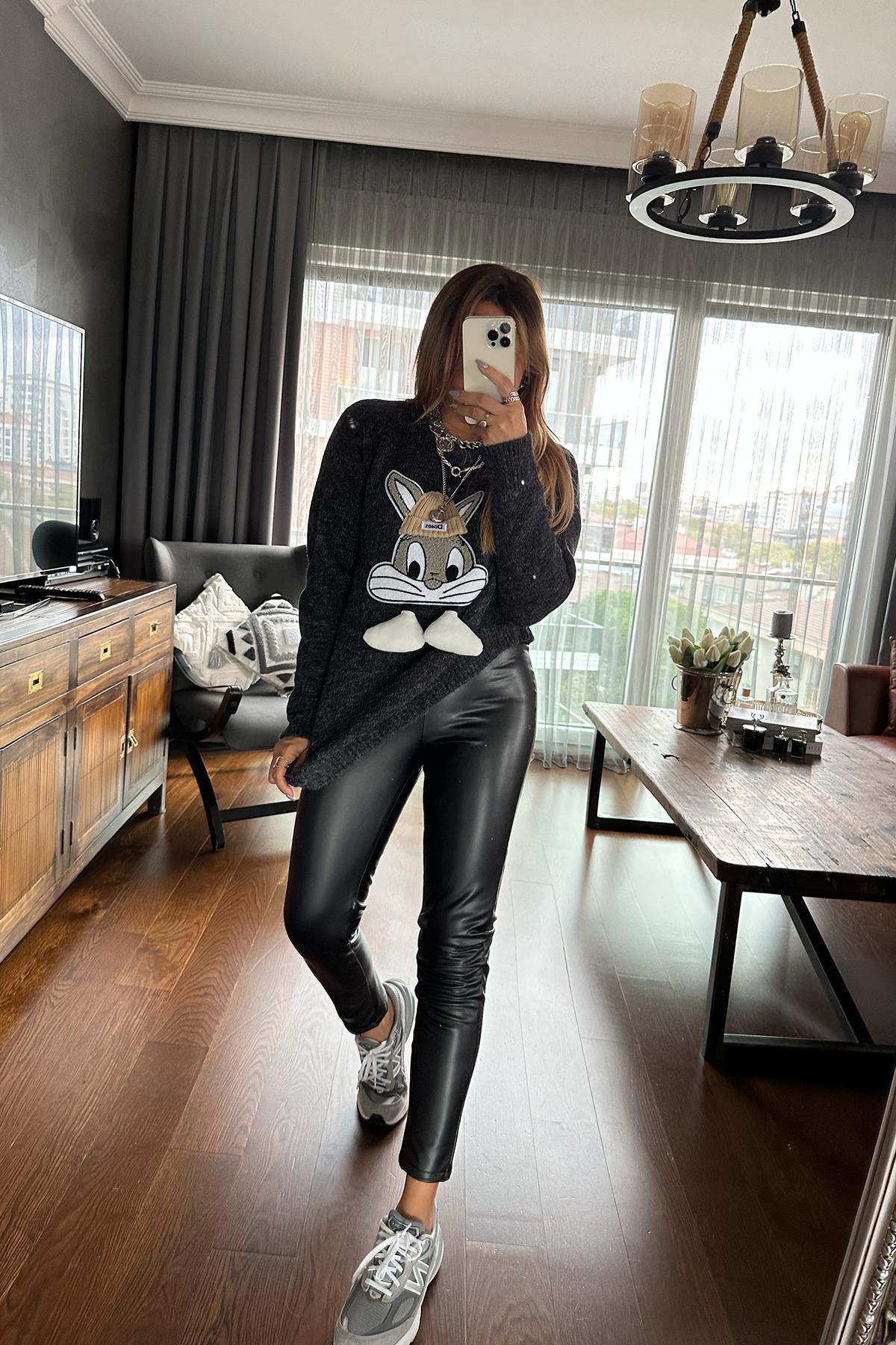 Bunny Kazak Siyah