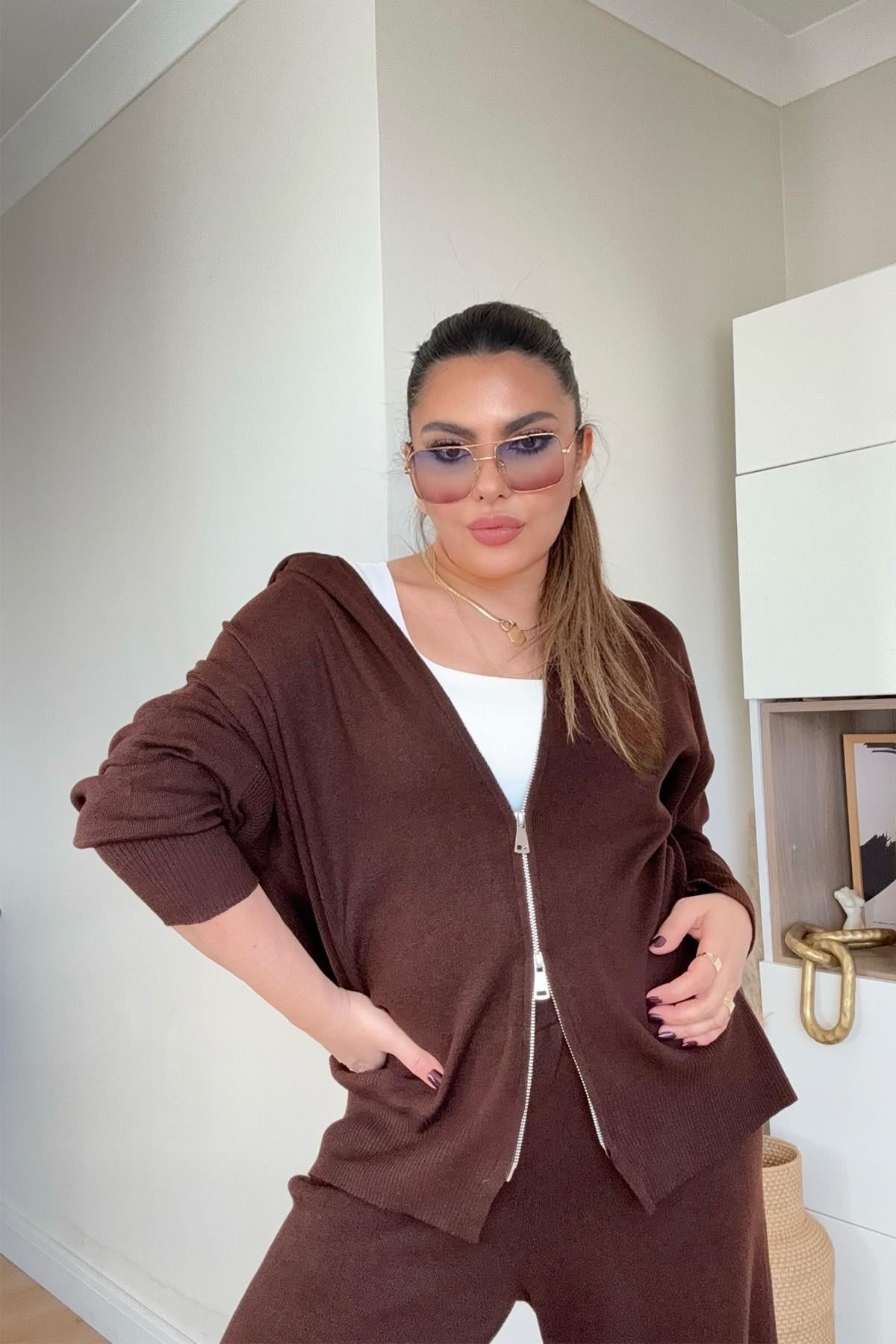Çift Yön Fermuar Detaylı İnce Triko Takım Acı Kahve