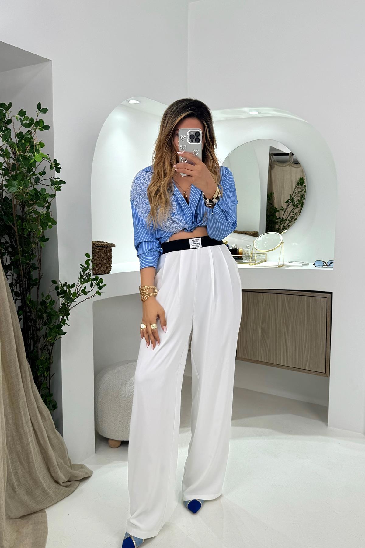 Çizgili Poplin Özel Dantel Aplikeli Gömlek Mavi-Beyaz