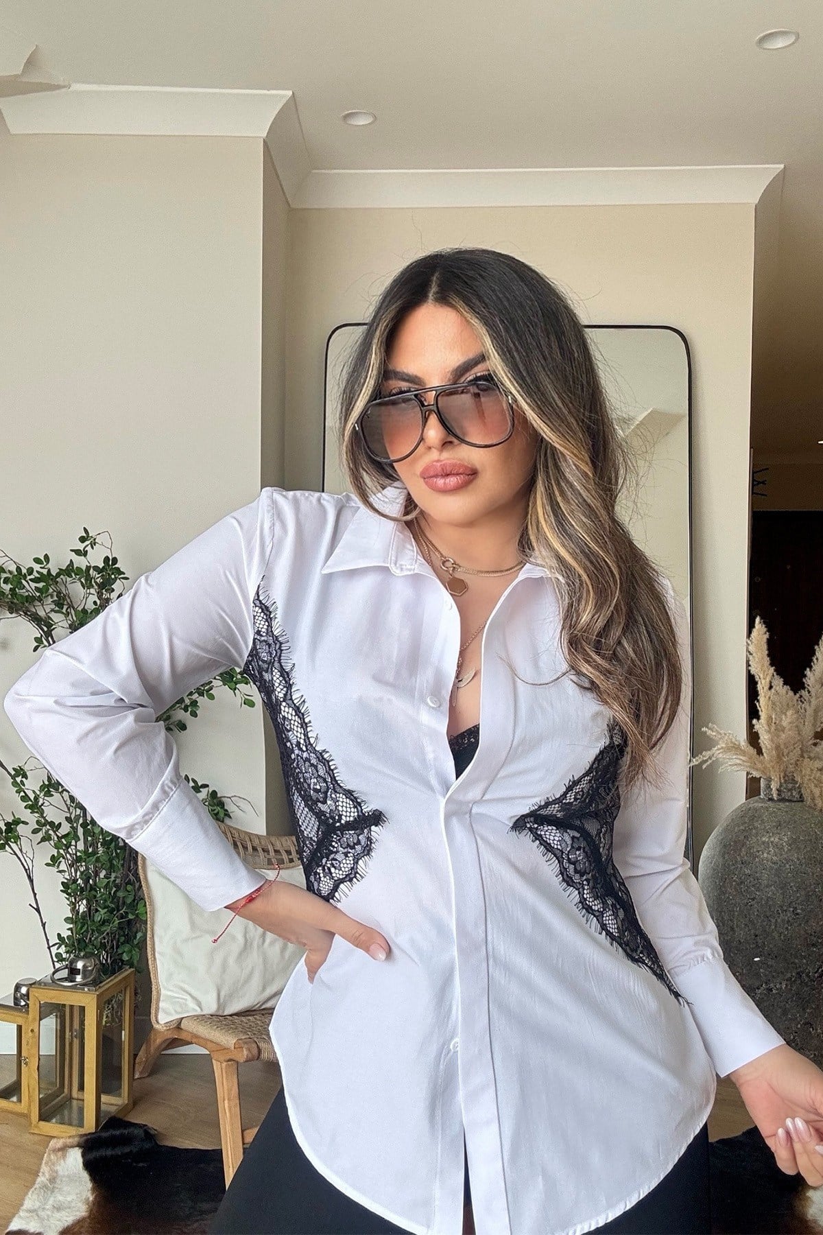 Dantel Detaylı Poplin Gömlek Beyaz
