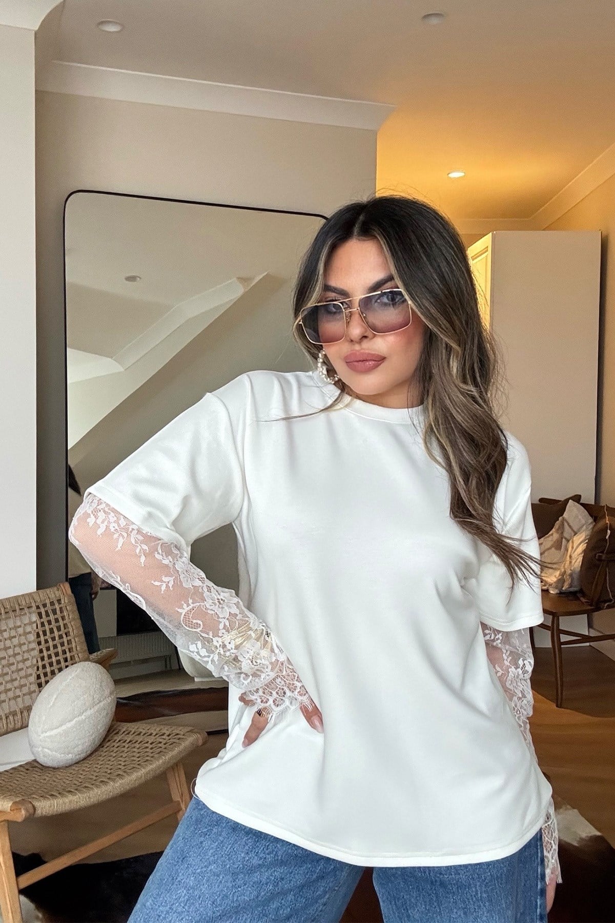 Dantel Kol Detaylı Tshirt Ekru
