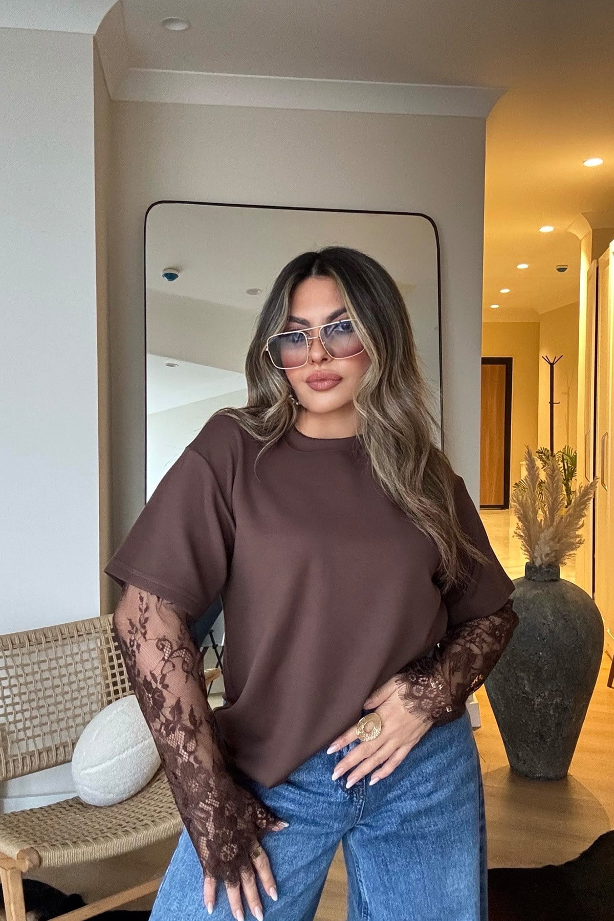 Dantel Kol Detaylı Tshirt Kahve
