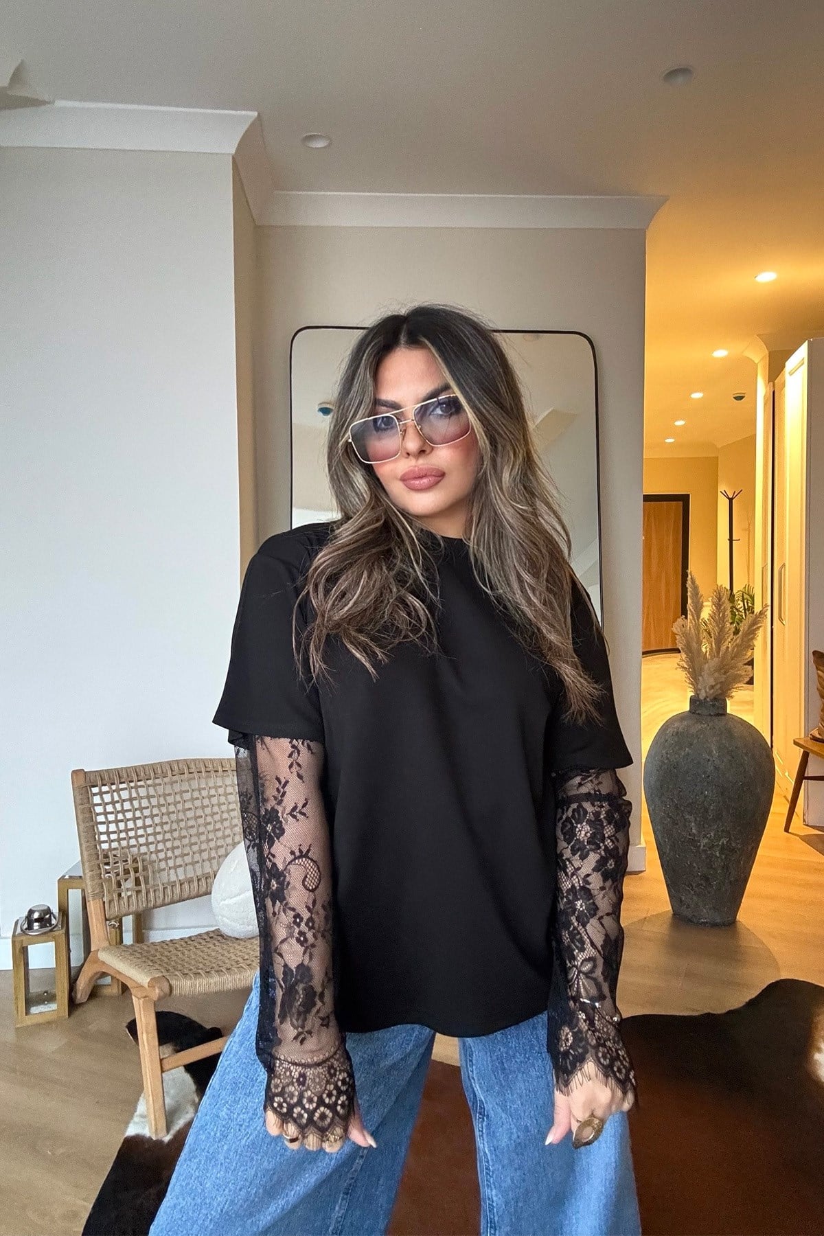 Dantel Kol Detaylı Tshirt Siyah