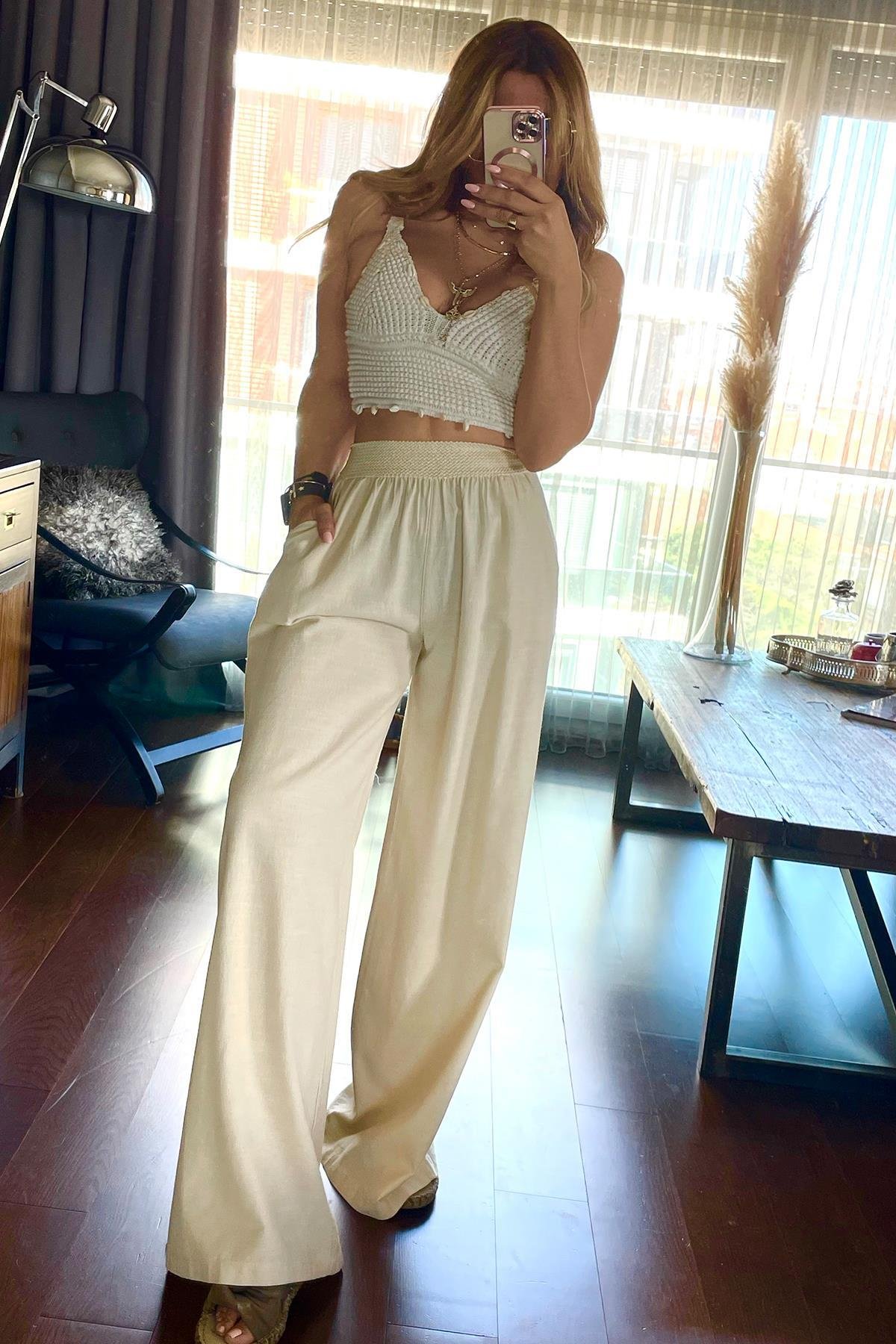 Deniz Kabuklu Örgü Crop Ekru