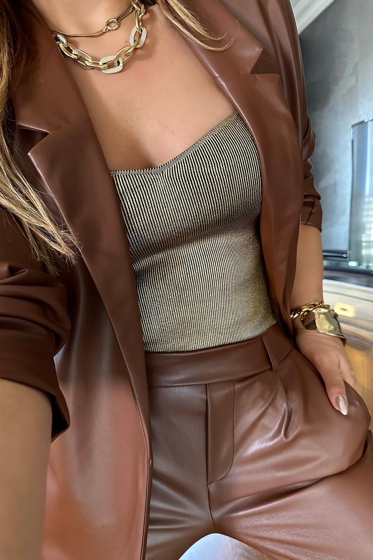 Deri Blazer Ceketli Takım Taba