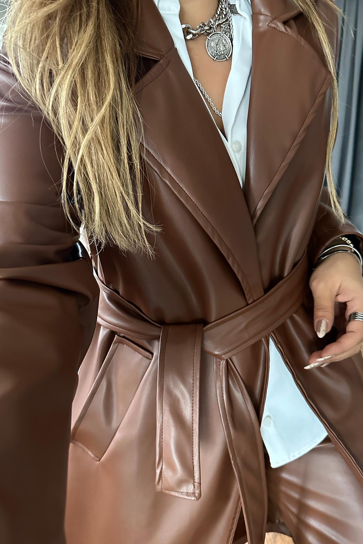 Deri Kuşaklı Trenchcoat Taba