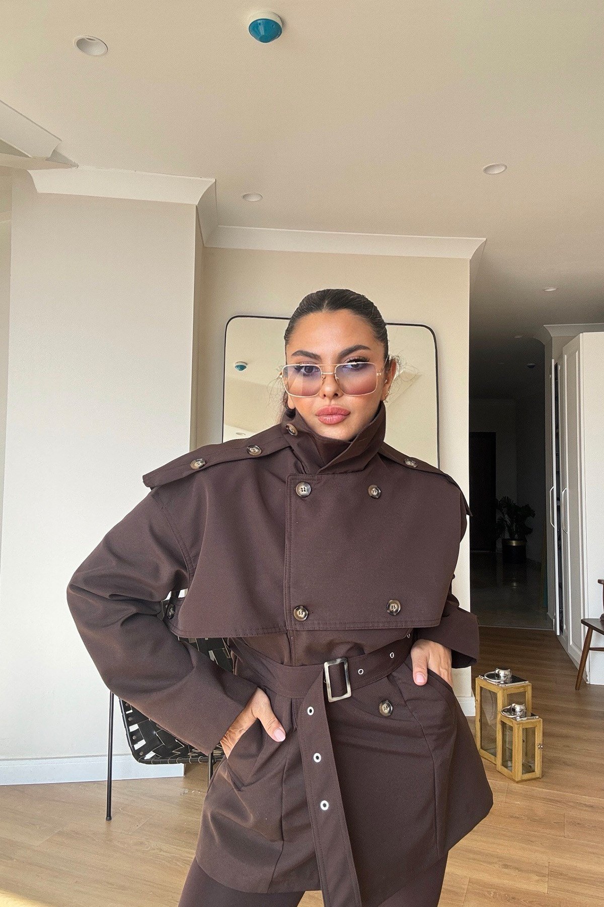 Dik Yaka Kemerli Trenchcoat Kahve