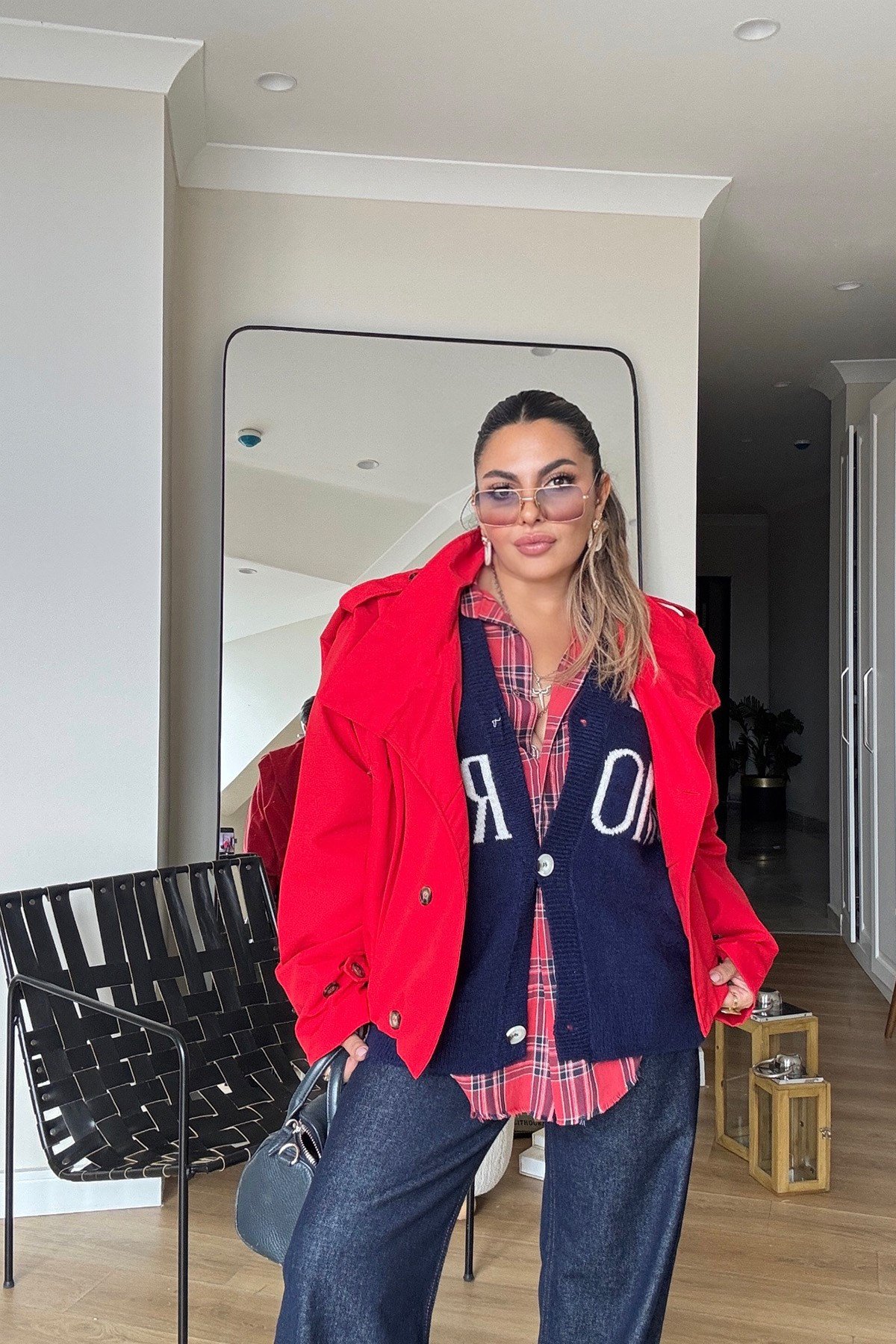 Dik Yaka Omuz Detaylı Trenchcoat Kırmızı
