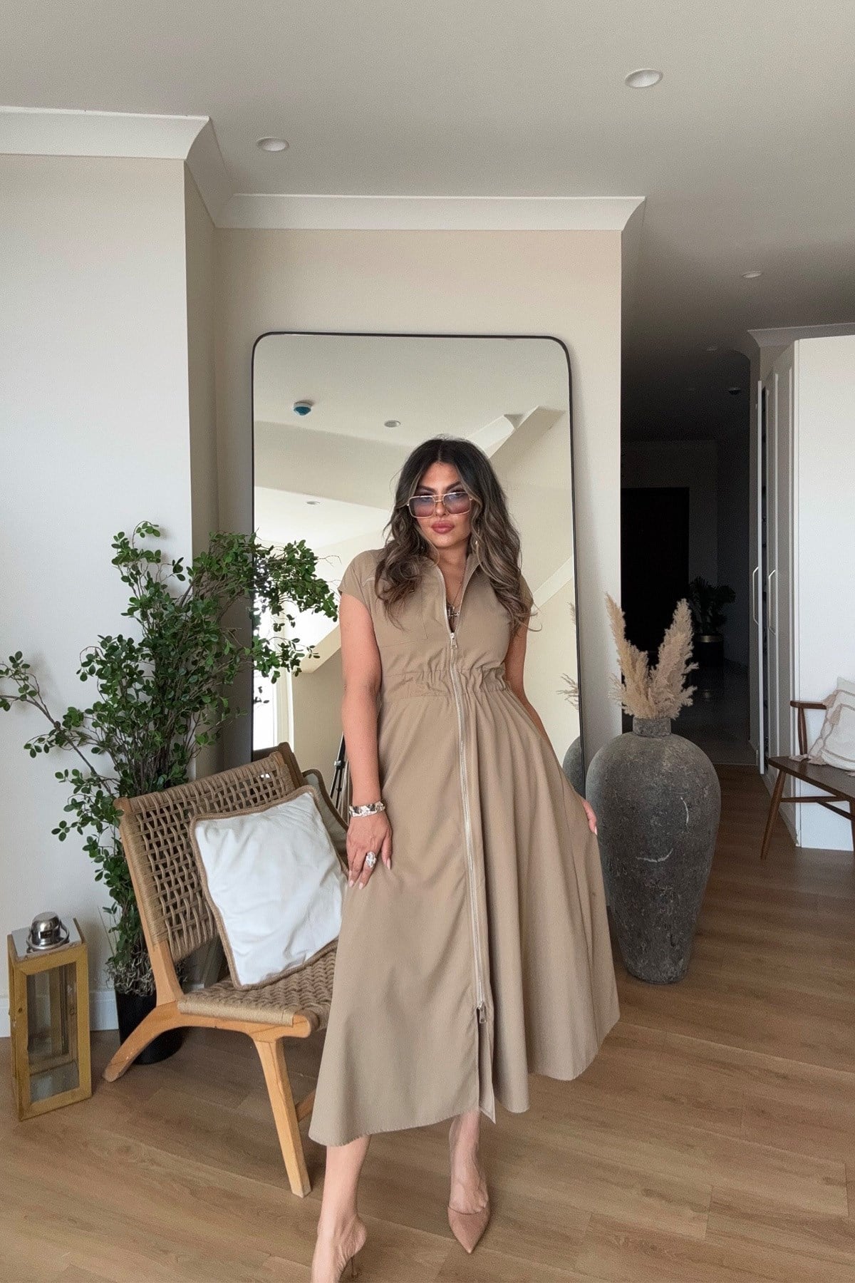 Fermuarlı Beli Lastikli Soft Touch Elbise Camel