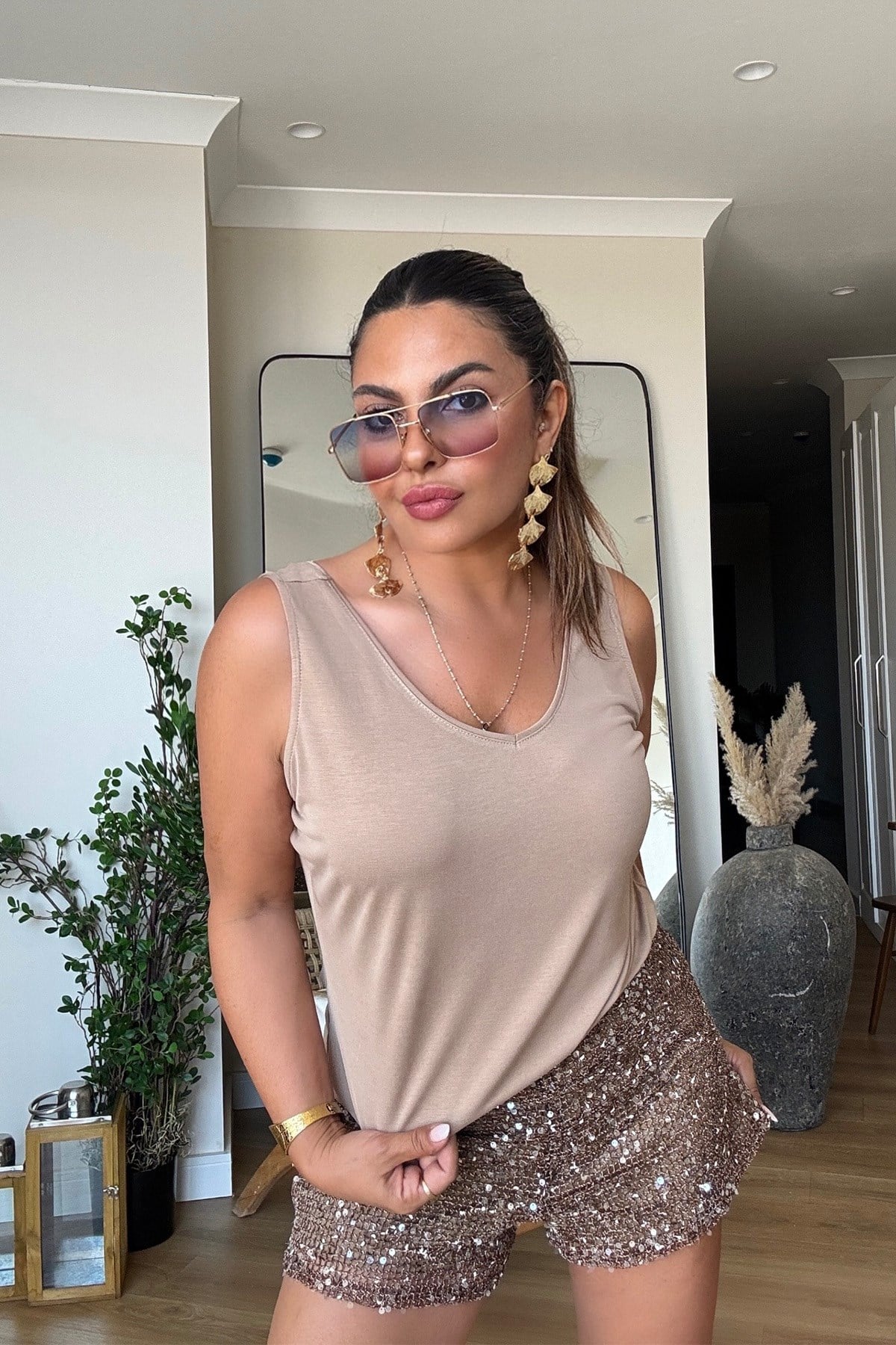 File Payet Şort Camel
